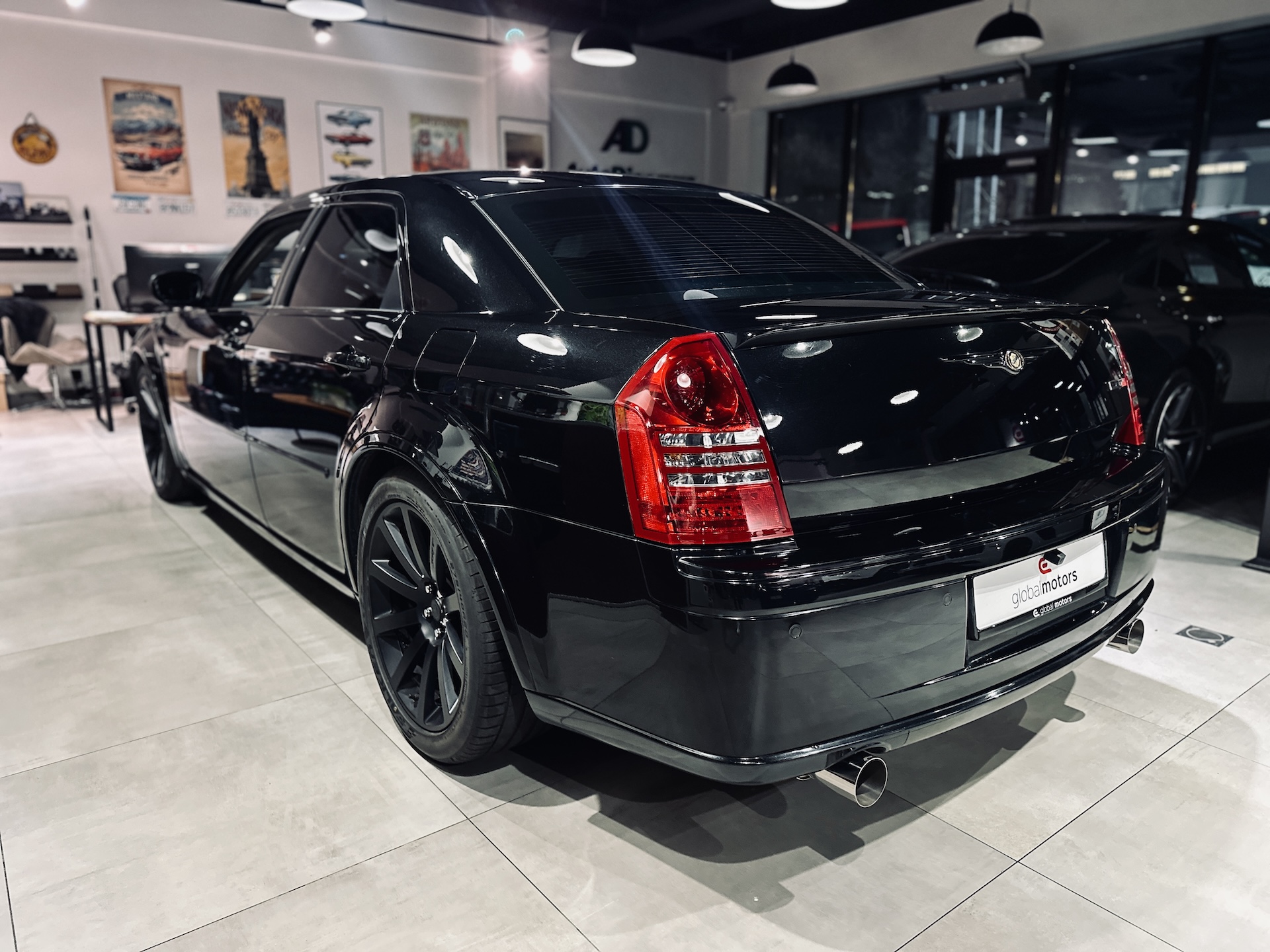 
Chrysler 300C SRT8 (spec. EU / PL) full									