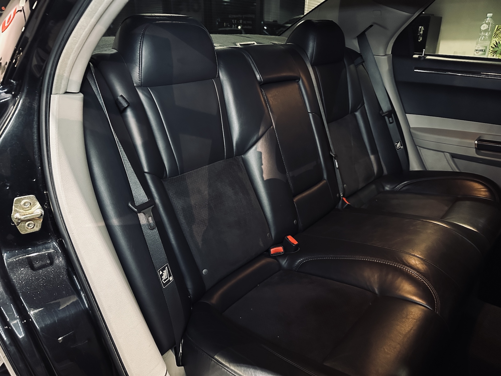 
Chrysler 300C SRT8 (spec. EU / PL) full									