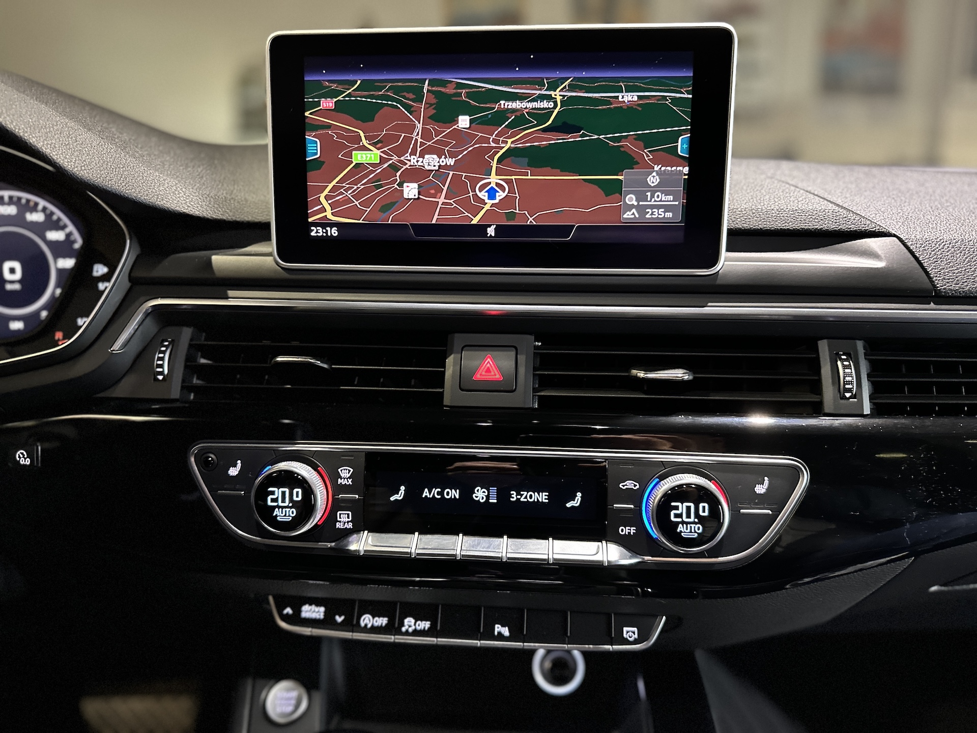 
Audi A5 Sportback S Line 35 TFSI MHEV (F5) full									