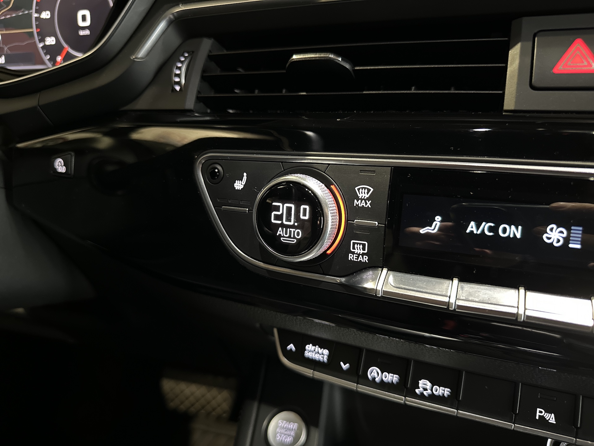 
Audi A5 Sportback S Line 35 TFSI MHEV (F5) full									