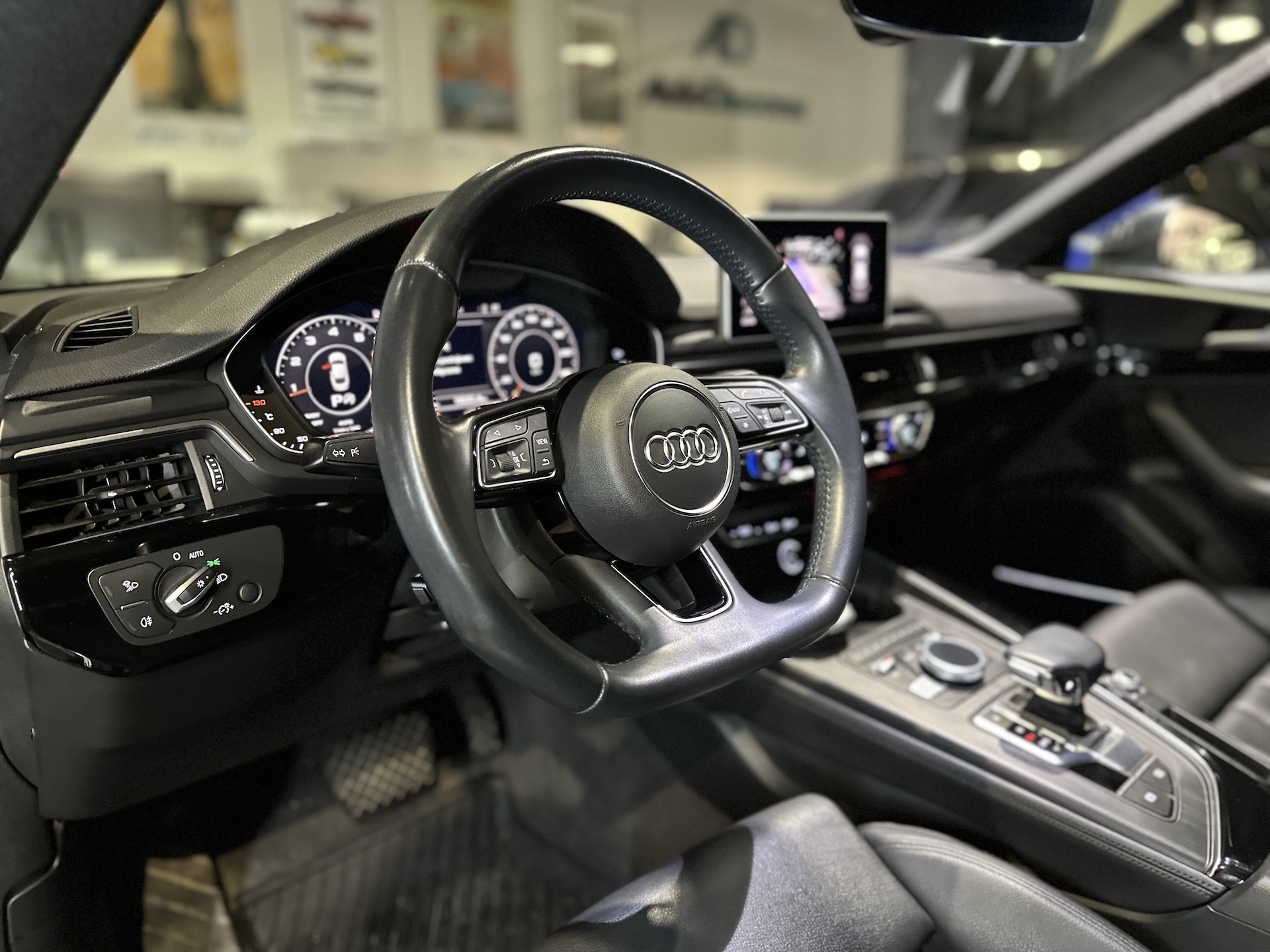 
Audi A5 Sportback S Line 35 TFSI MHEV (F5) full									