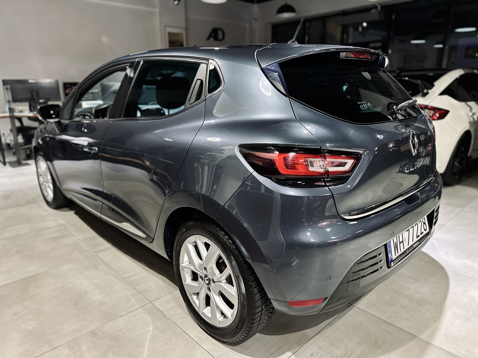 
Renault Clio Energy 90 Limited (IV) full									