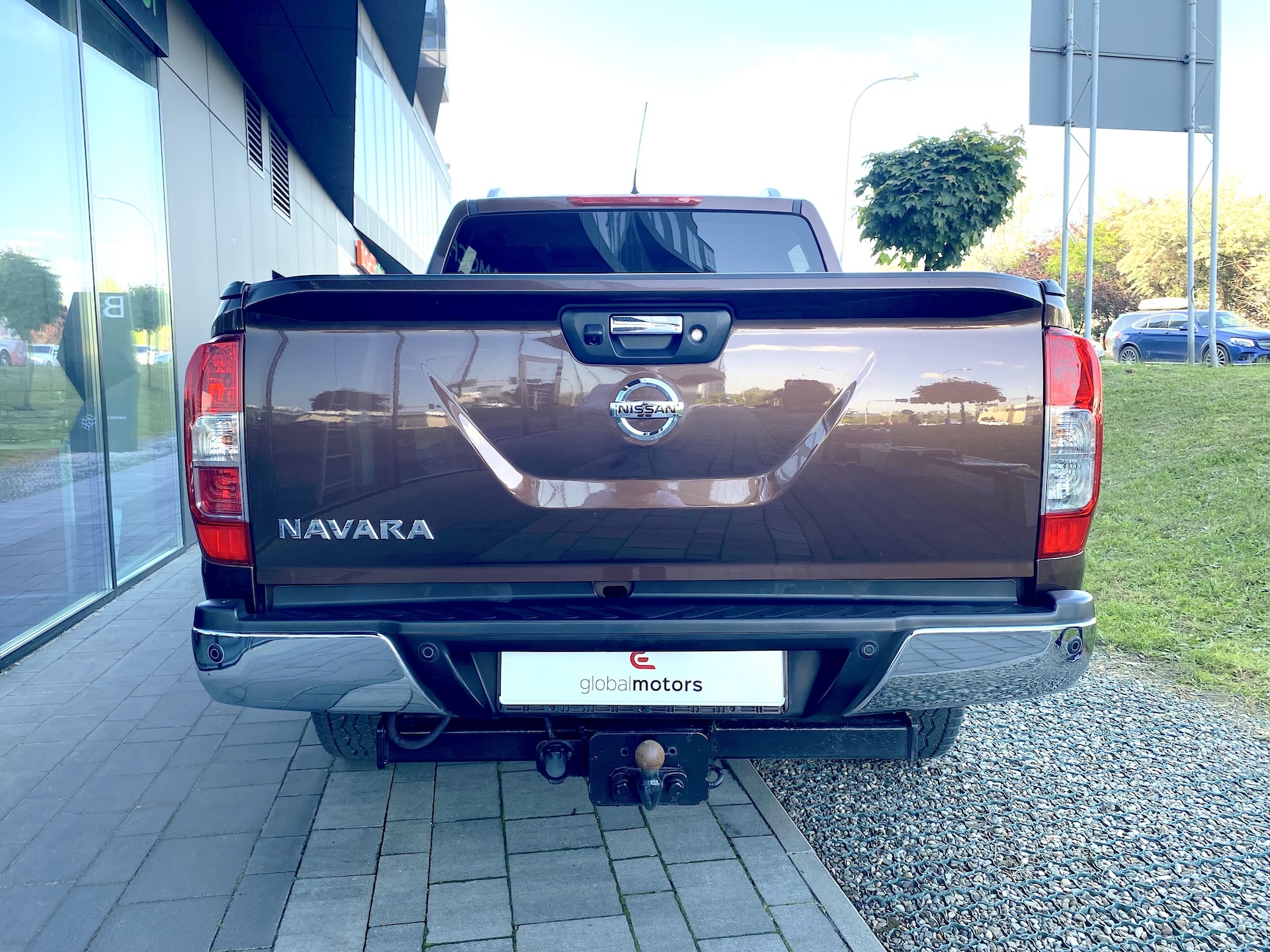 
Nissan Navara Double Cab (IV) full									