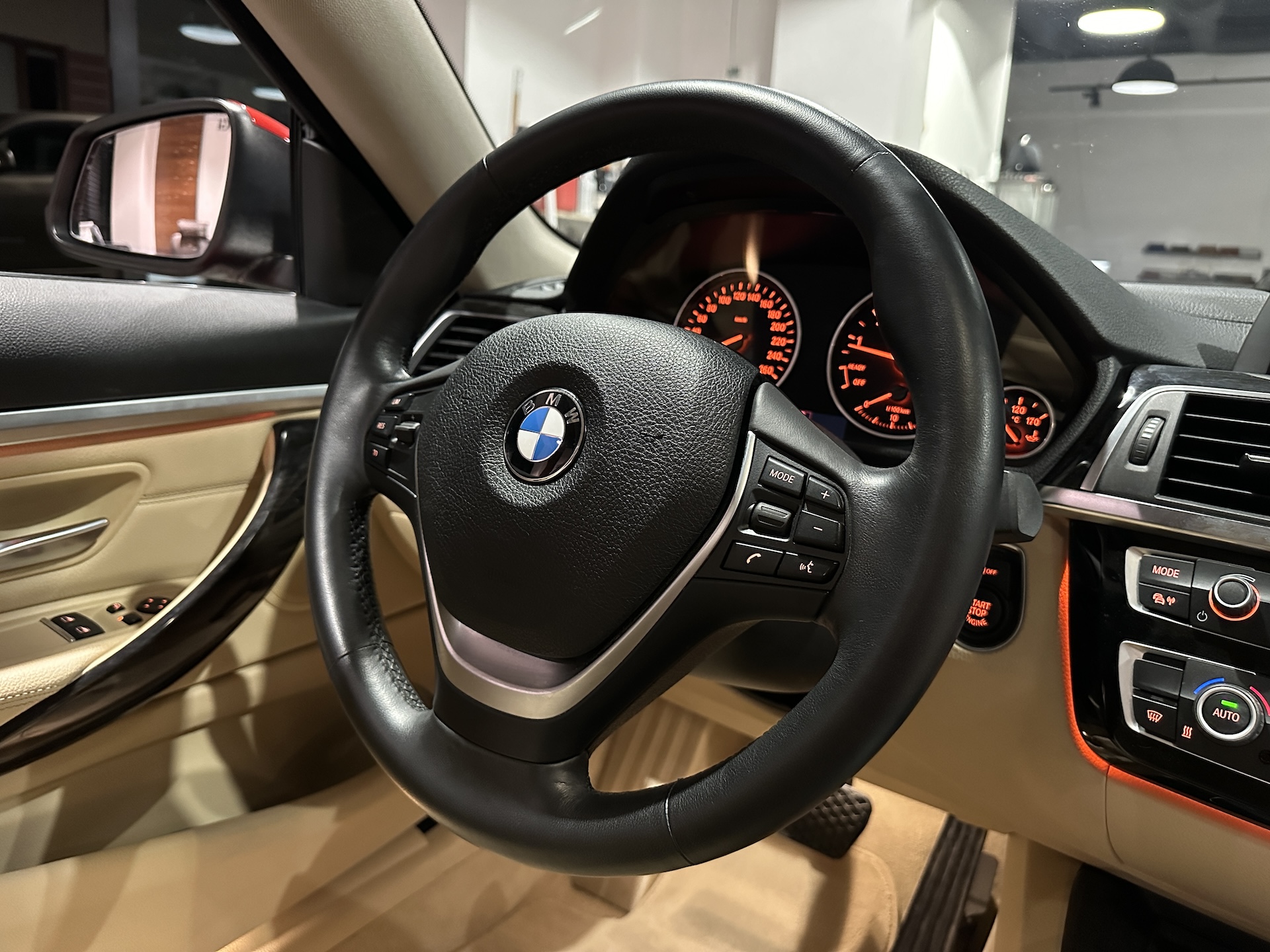 
BWM 430i xDrive Coupe Luxury Line (F32) full									