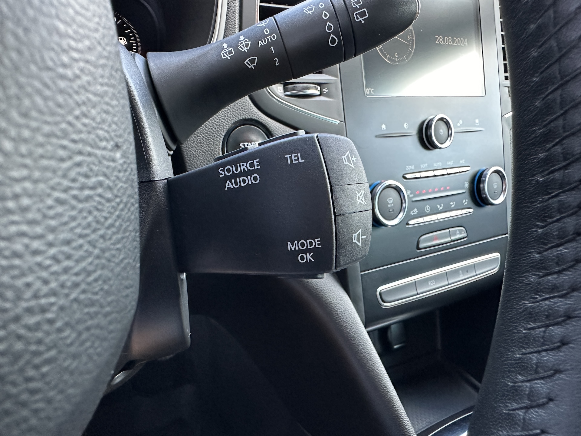 
Renault Megane Limited (IV) full									