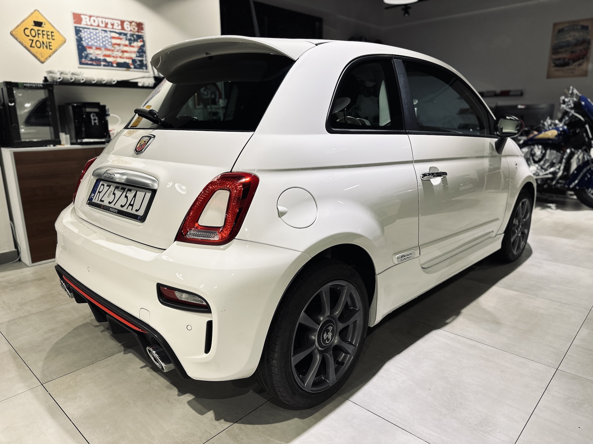 
Fiat 500 Pop / styl. Abarth full									