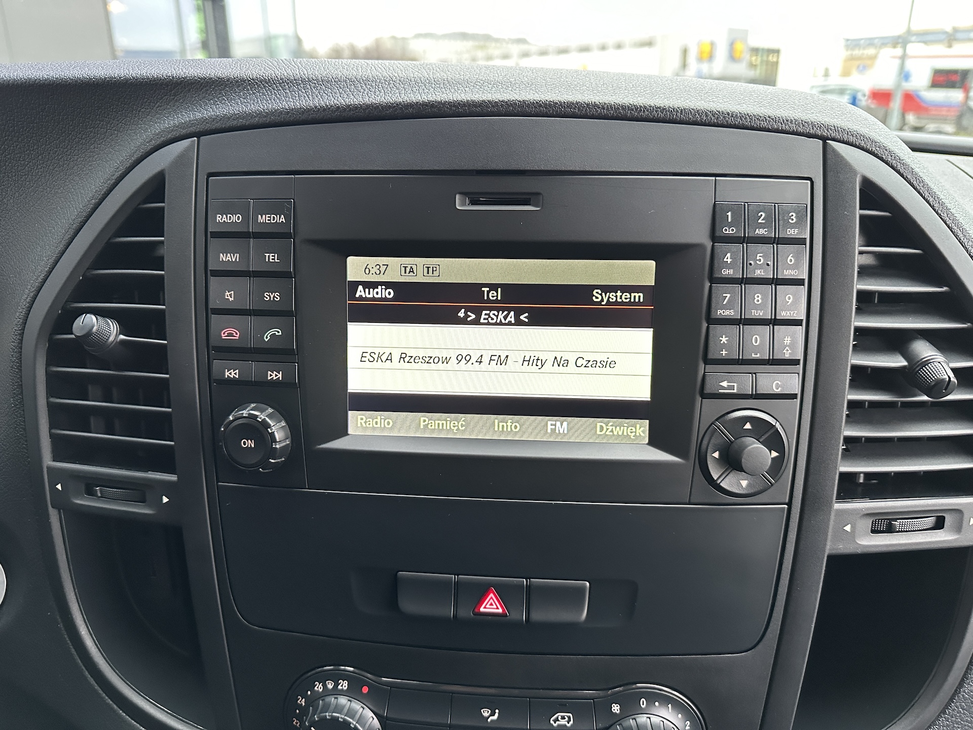 
Mercedes-Benz Vito 111 CDI (W447) full									