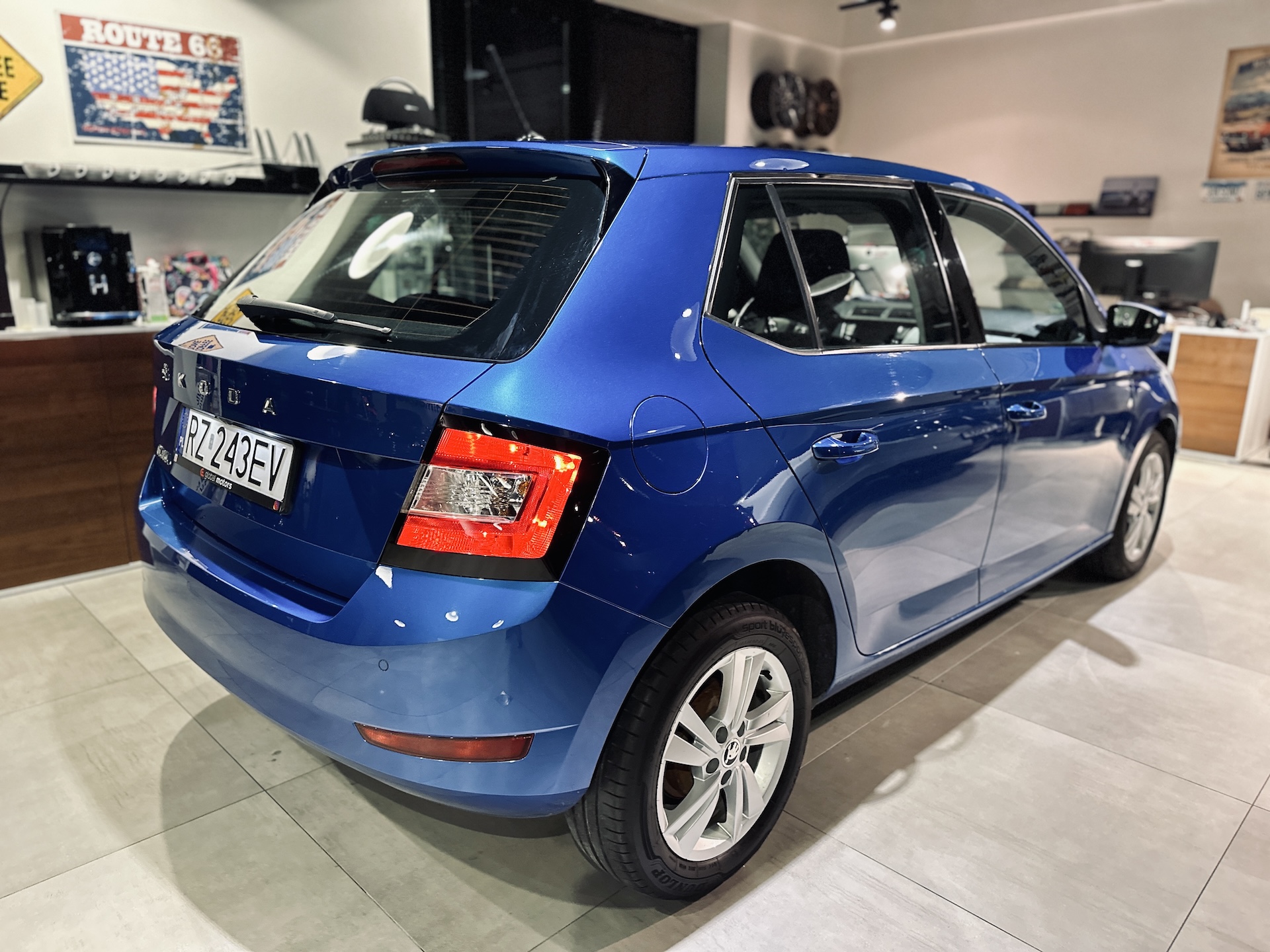 
Skoda Fabia Style full									