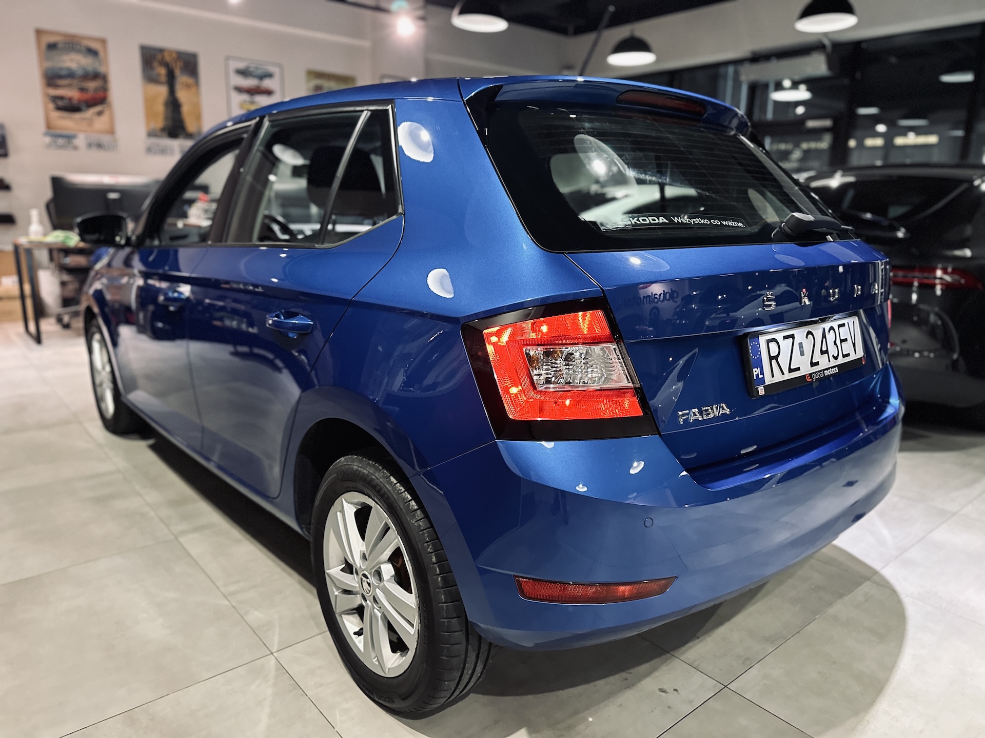 
Skoda Fabia Style full									