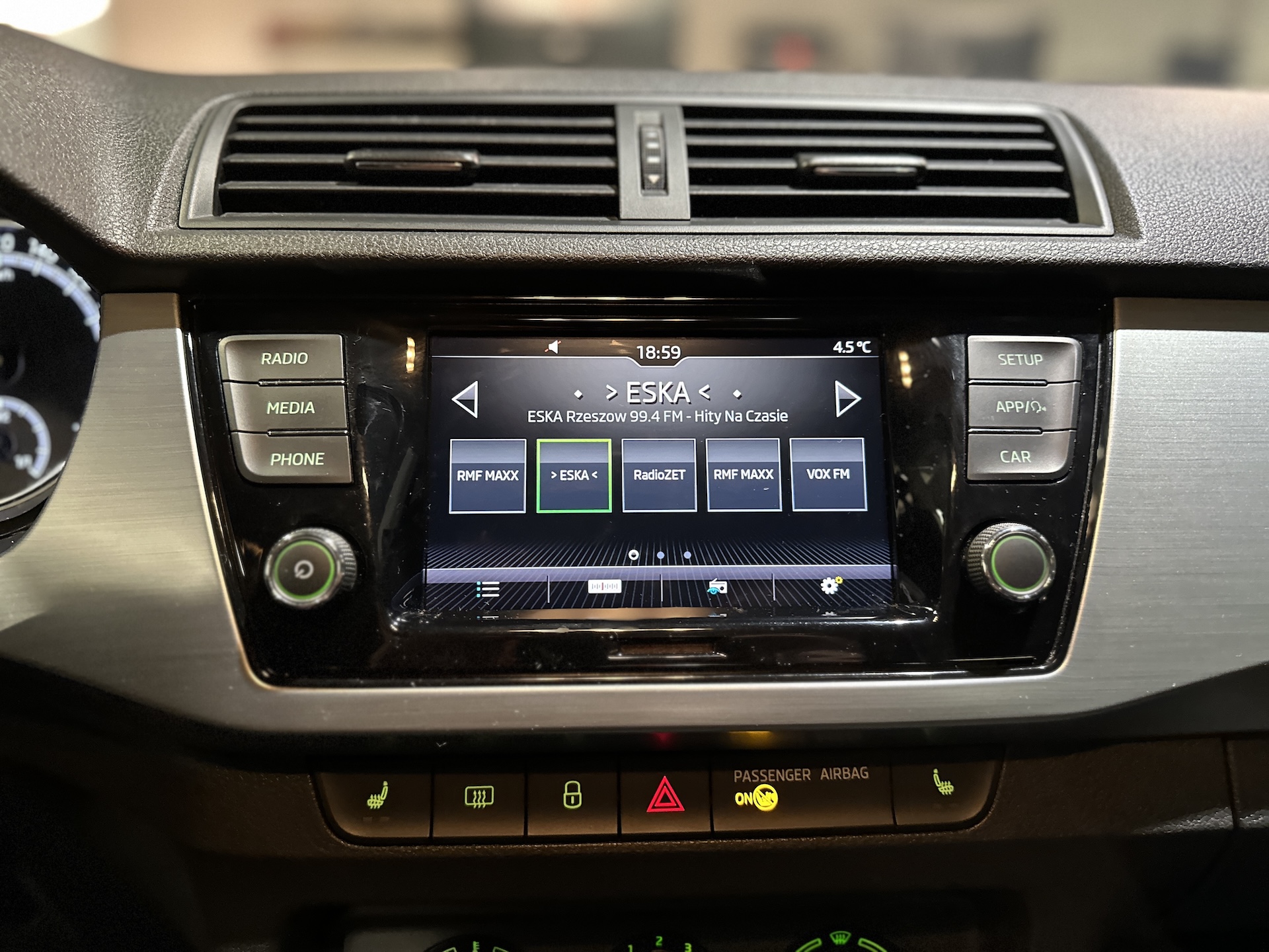 
Skoda Fabia Style full									