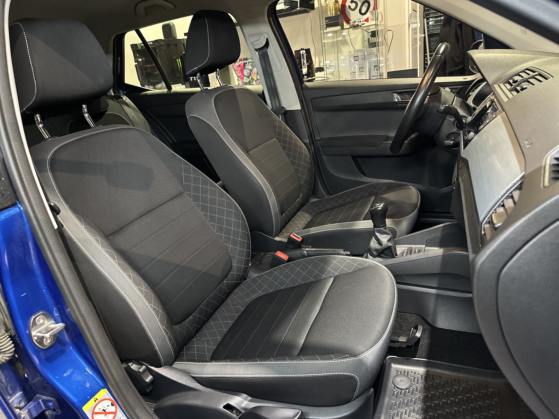 
Skoda Fabia Style full									