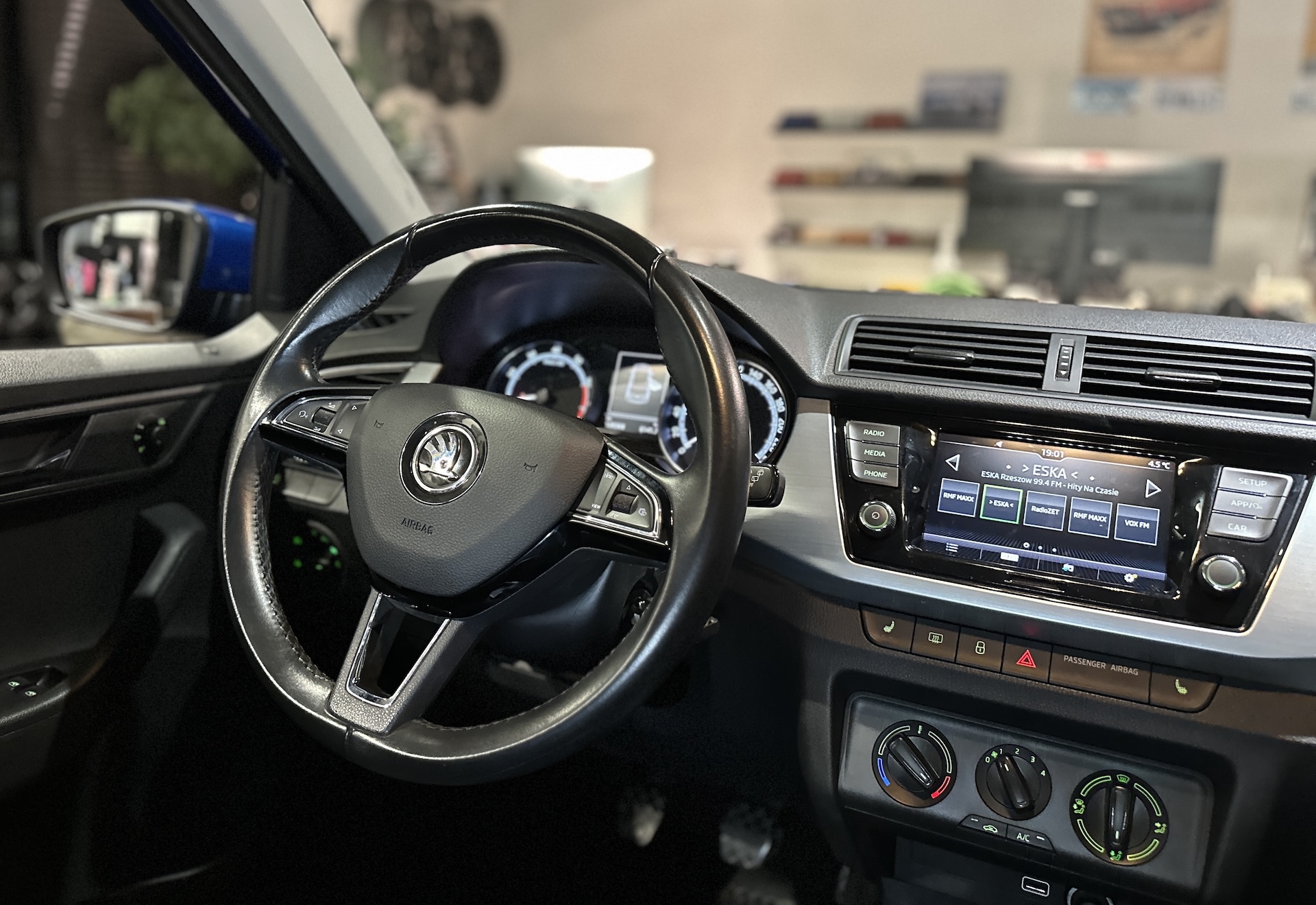 
Skoda Fabia Style full									