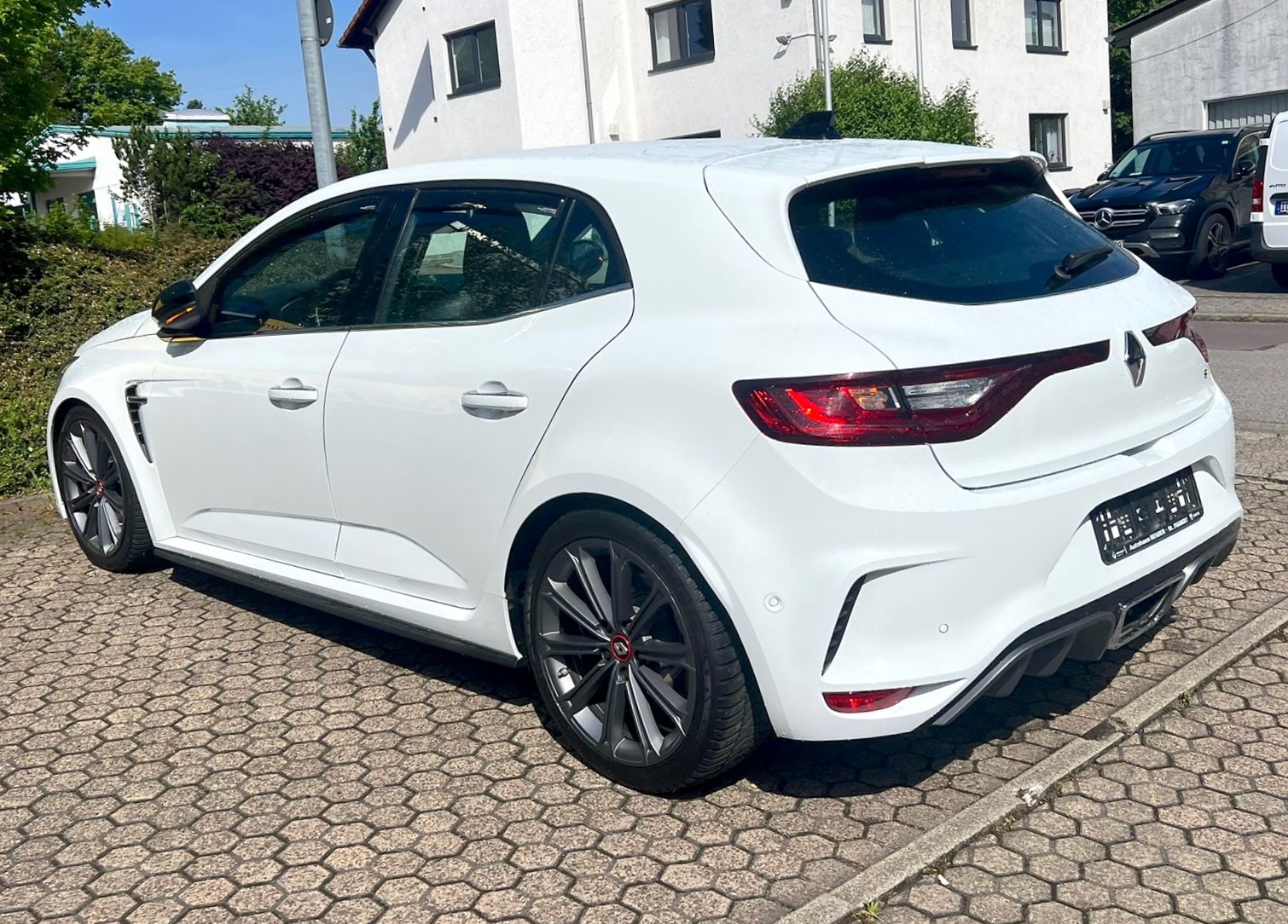 
Renault Megane RS full									