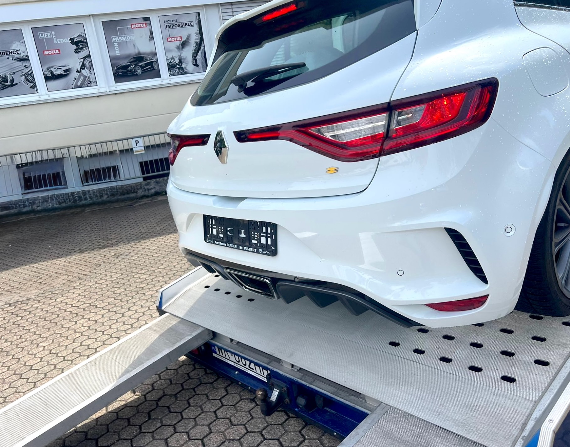 
Renault Megane RS full									