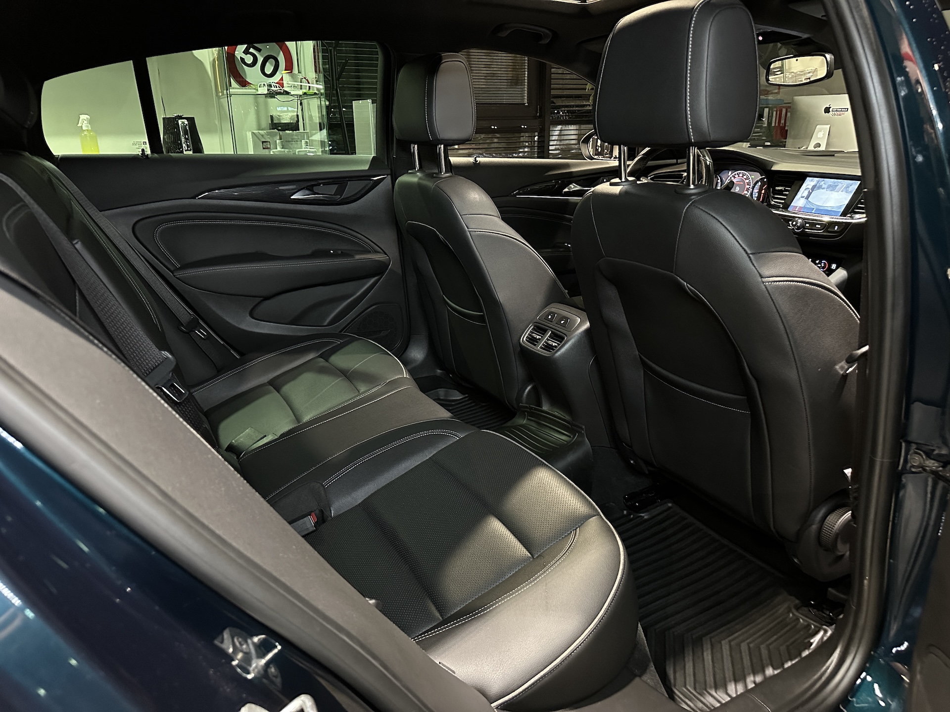 
Opel Insignia Grand Sport OPC Line (B) full									