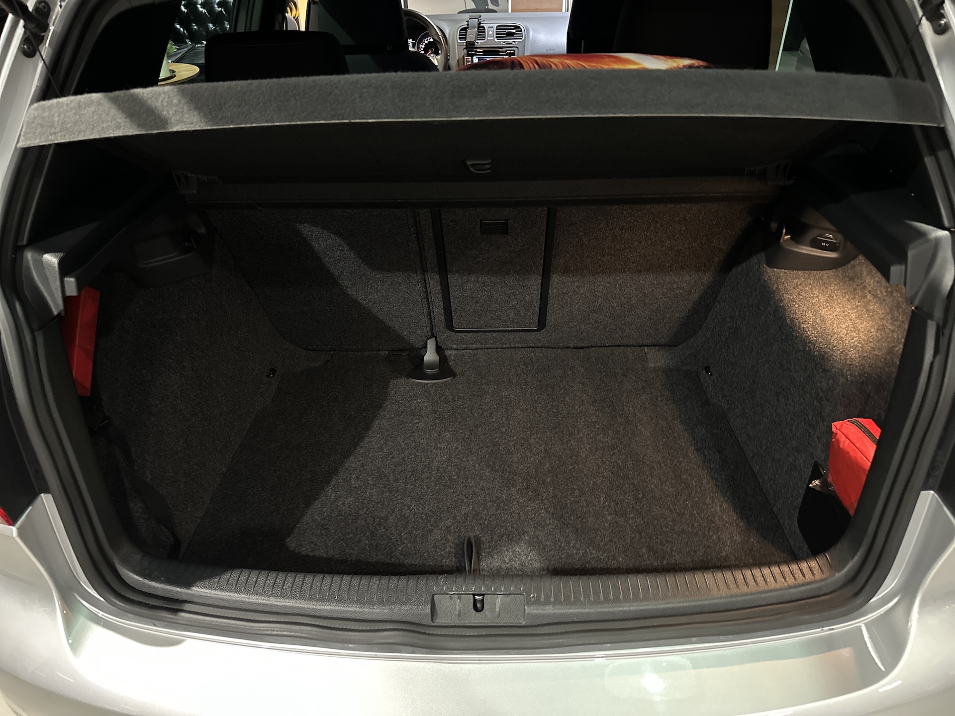 
Volkswagen Golf GTI full									