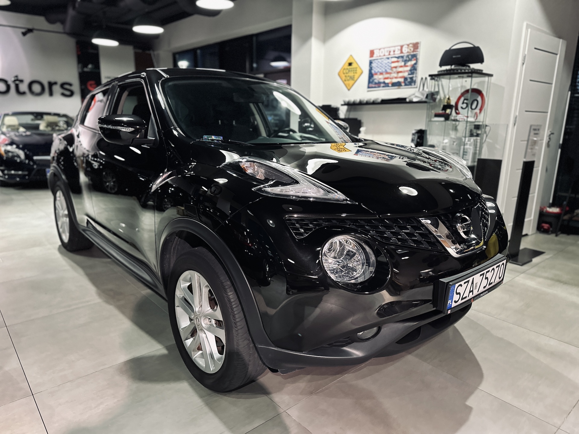 
Nissan Juke Acenta full									