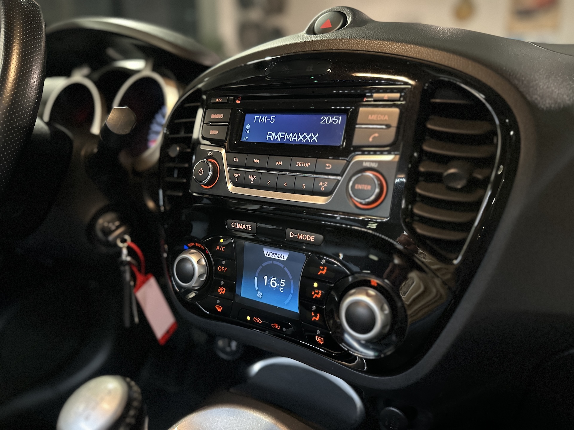 
Nissan Juke Acenta full									