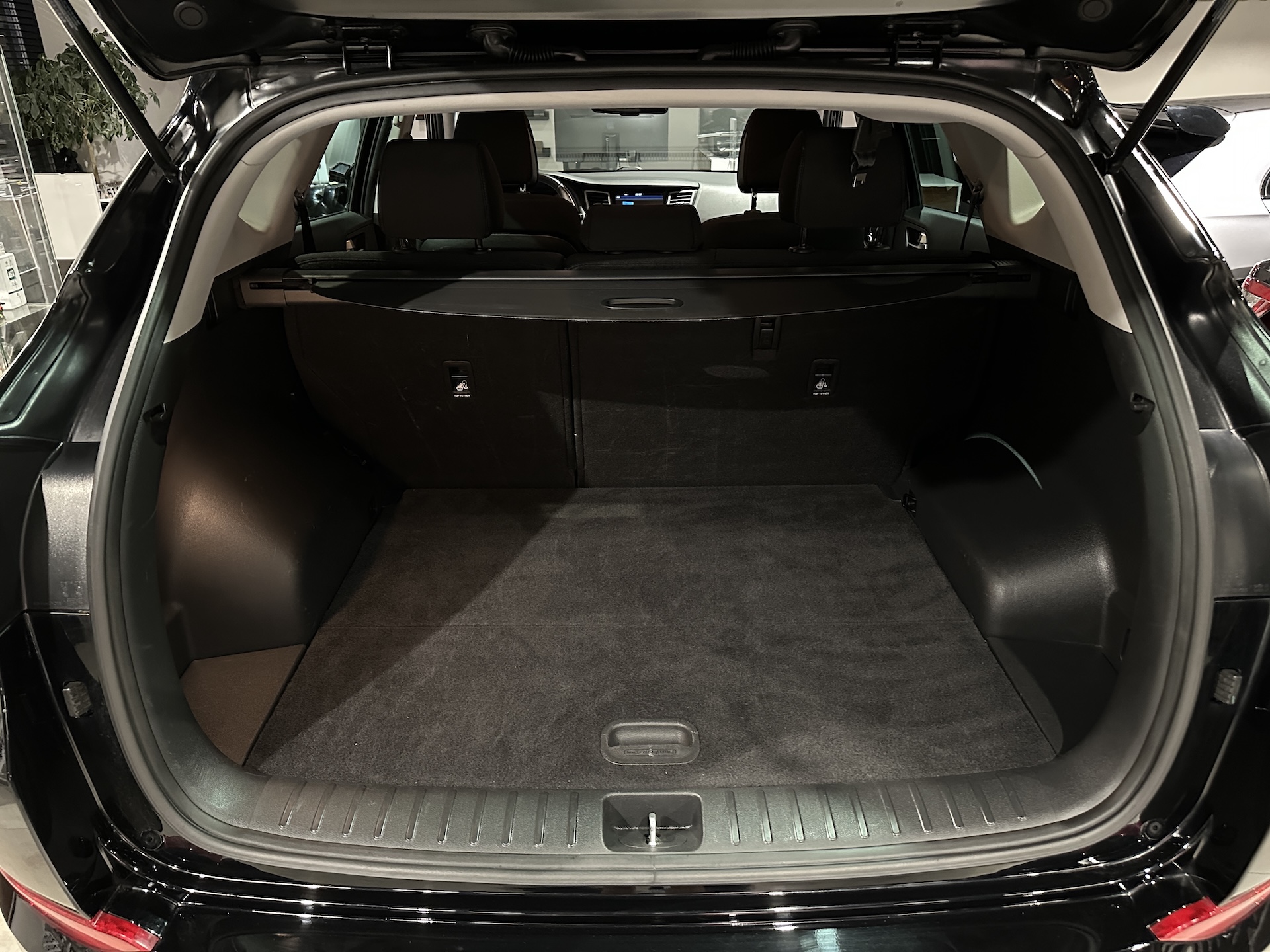 
Hyundai Tucson Gamma full									