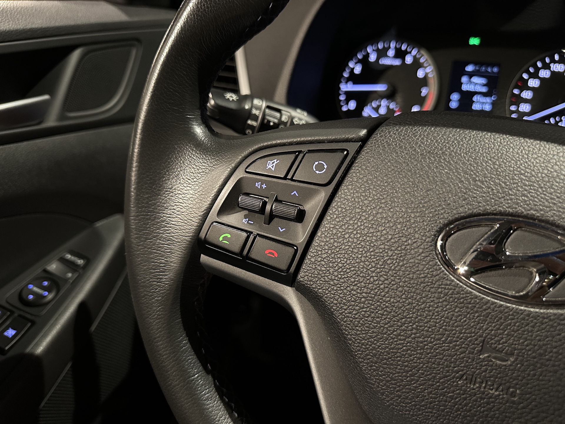 
Hyundai Tucson Gamma full									