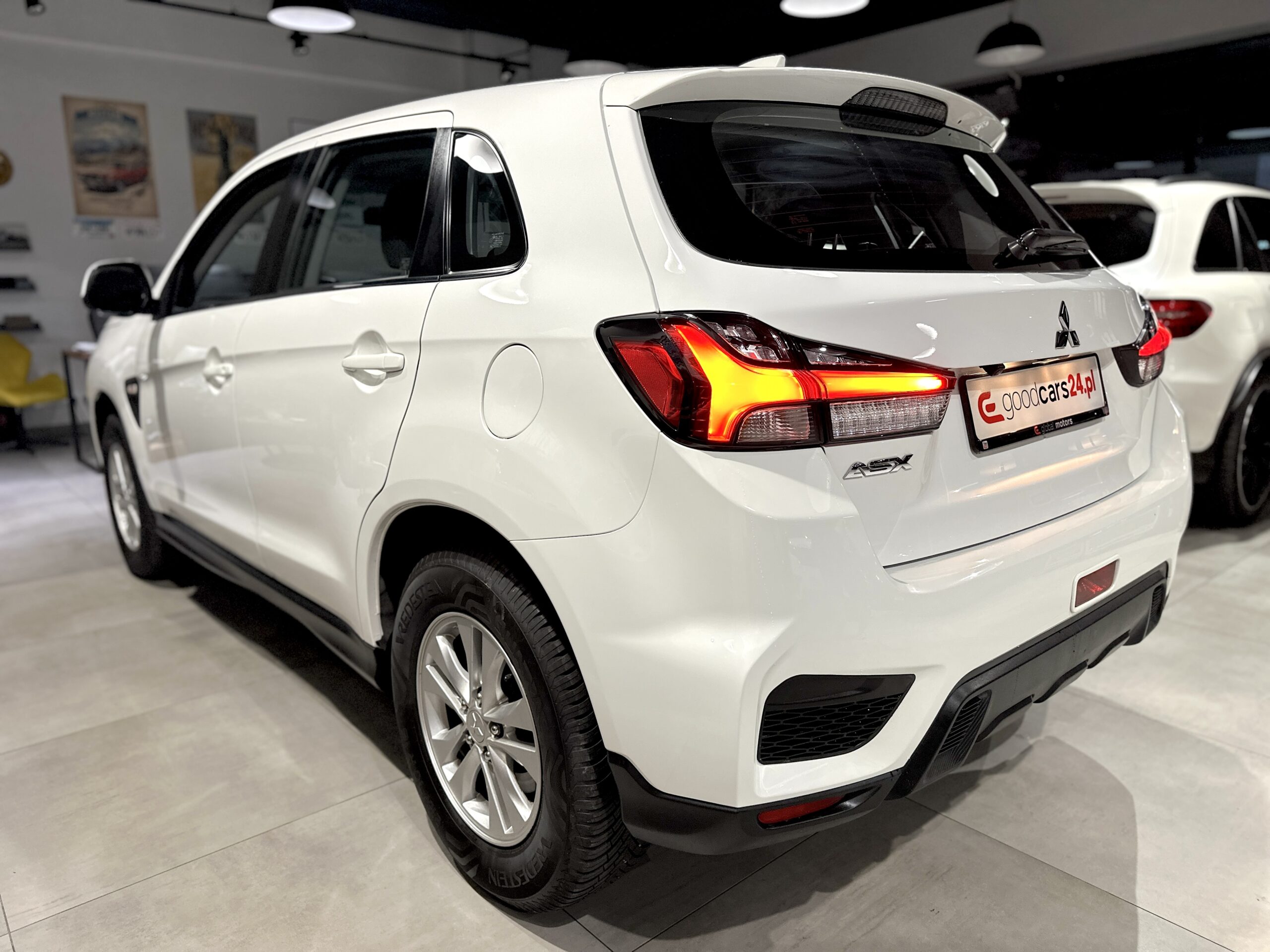 
Mitsubishi ASX full									