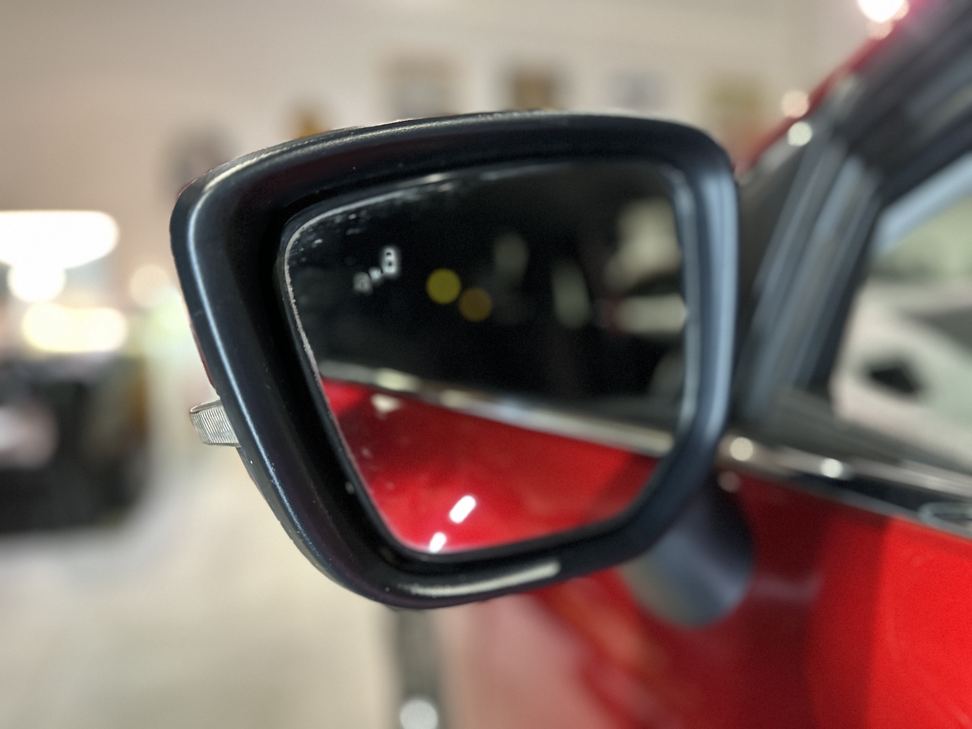 
Mitsubishi Eclipse Cross Intro Edition full									