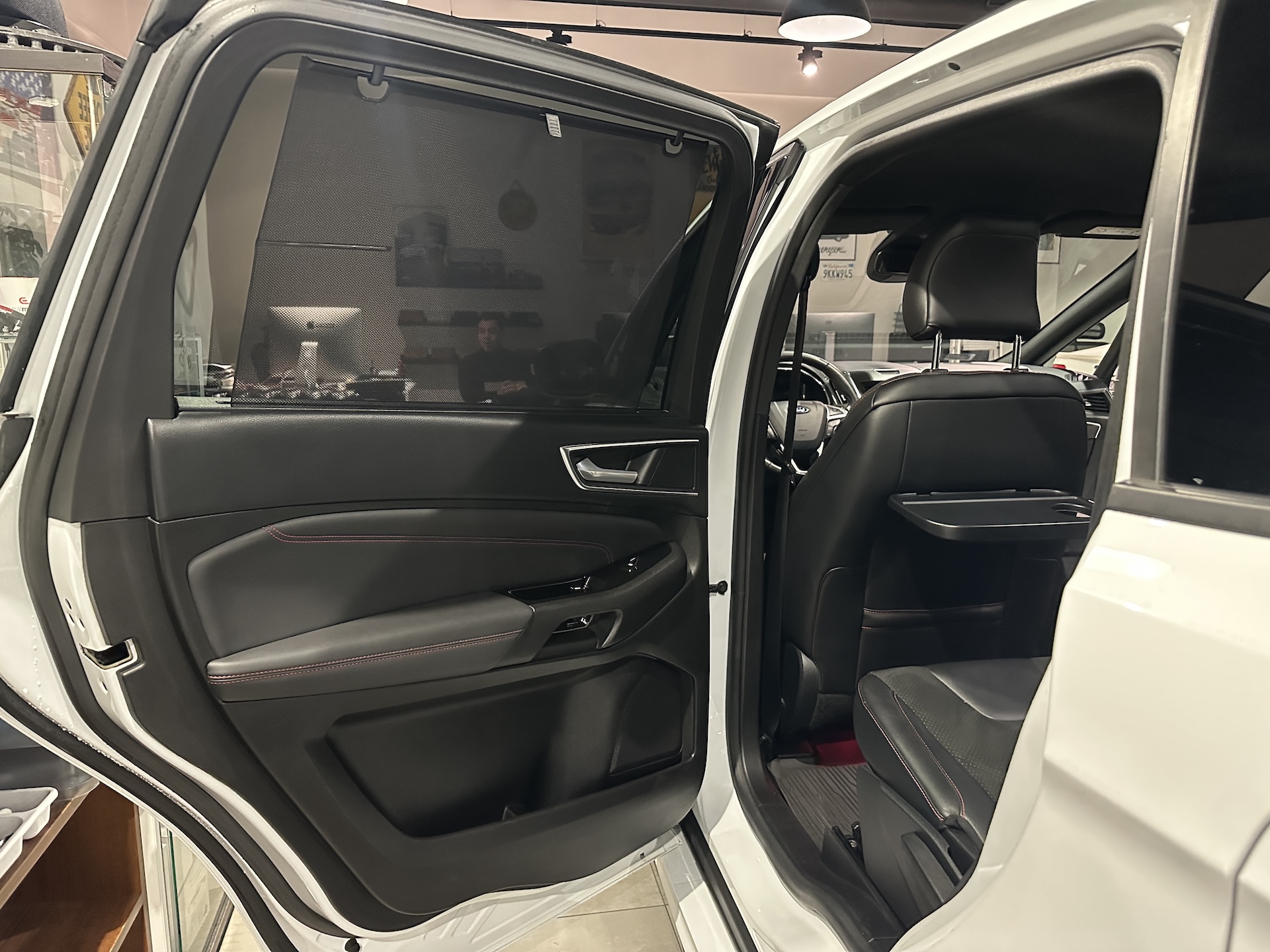 
Ford S-Max ST Line AWD full									