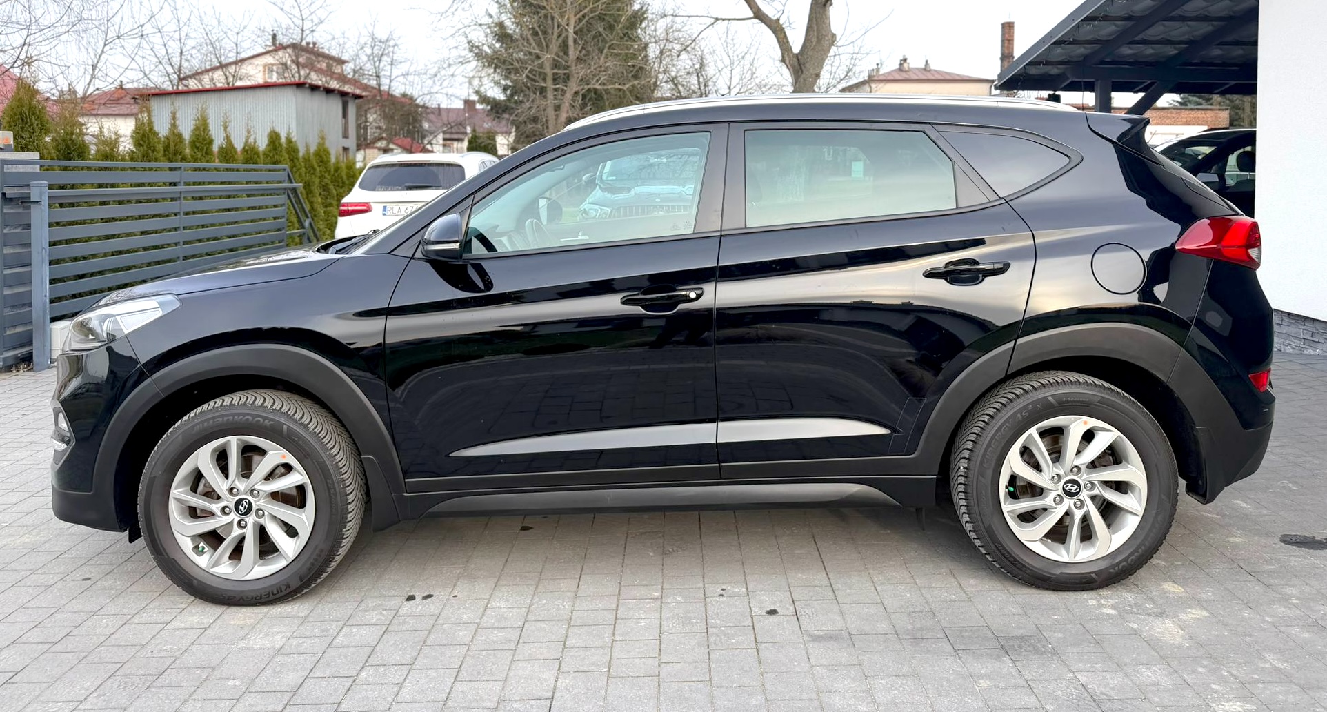 
Hyundai Tucson Gamma full									