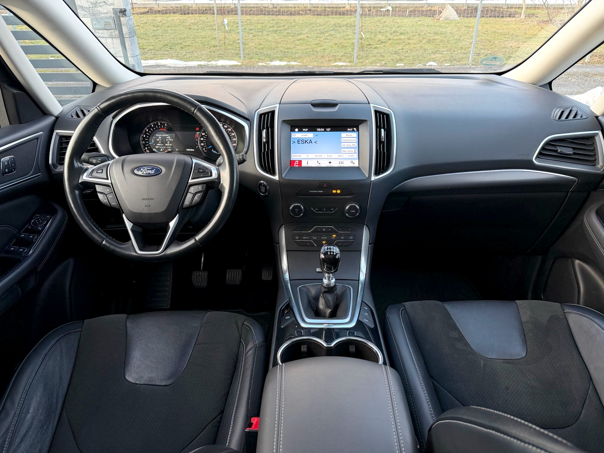 
Ford Galaxy Titanium X AWD full									