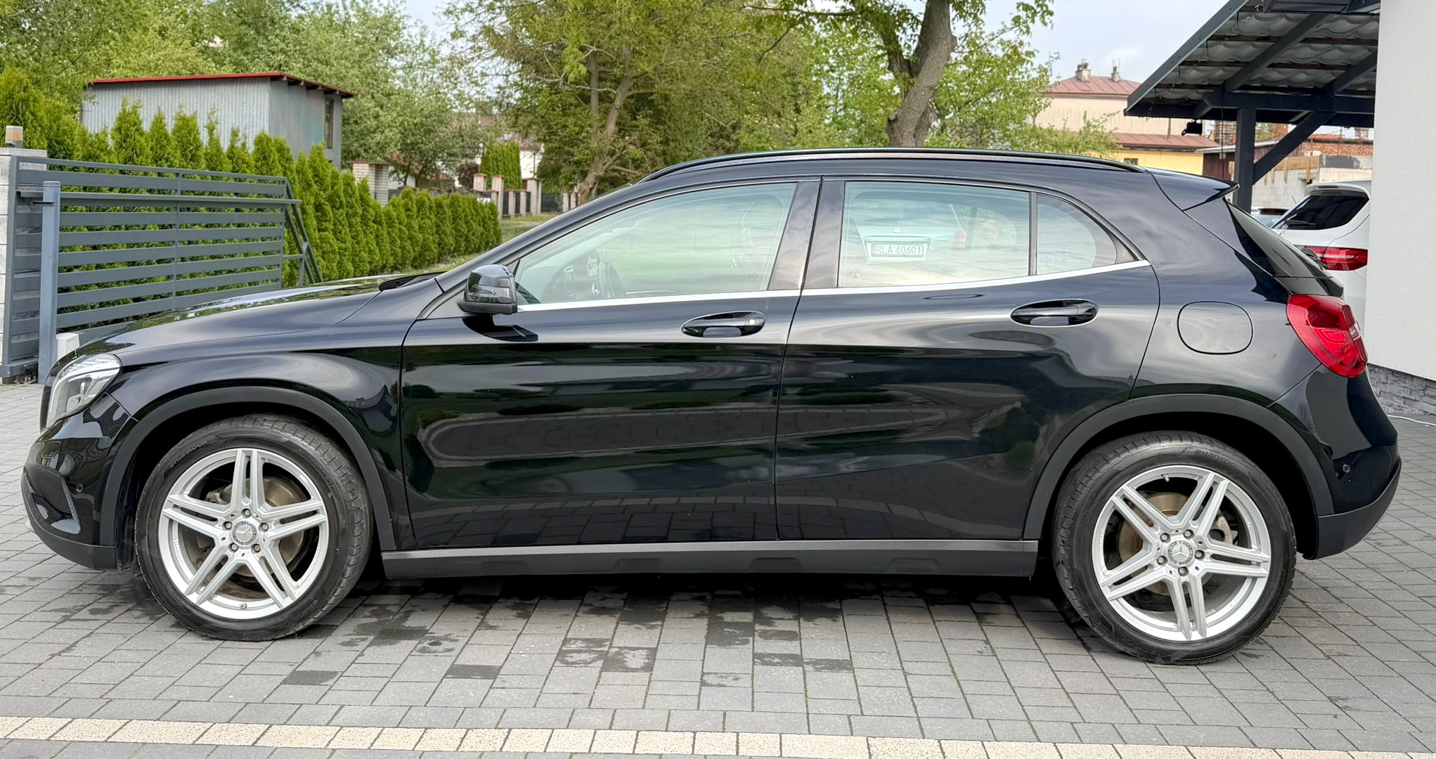 
Mercedes-Benz GLA 200 (W156) full									