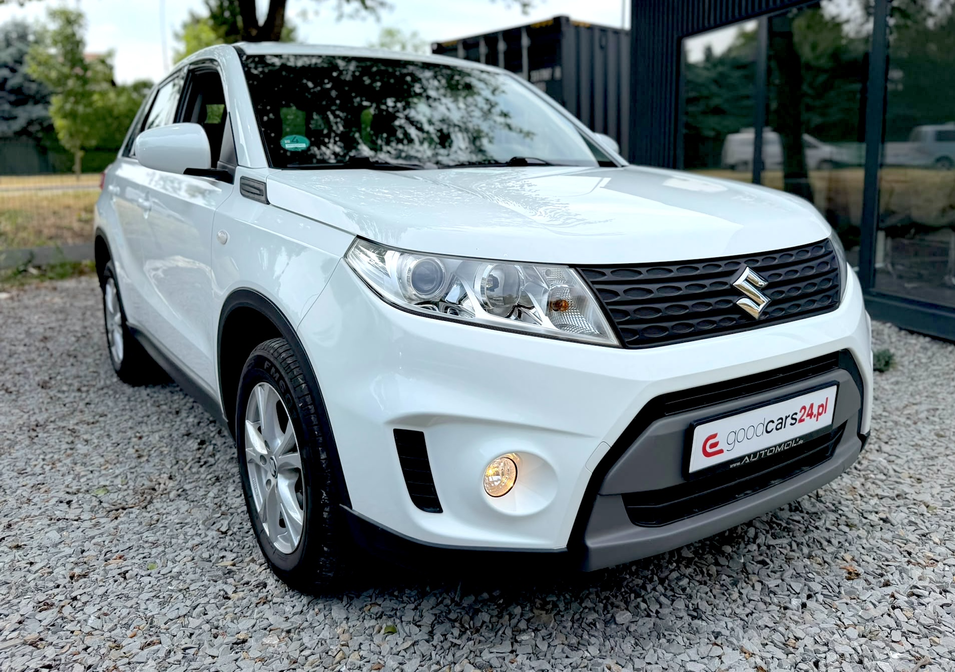
Suzuki Vitara full									