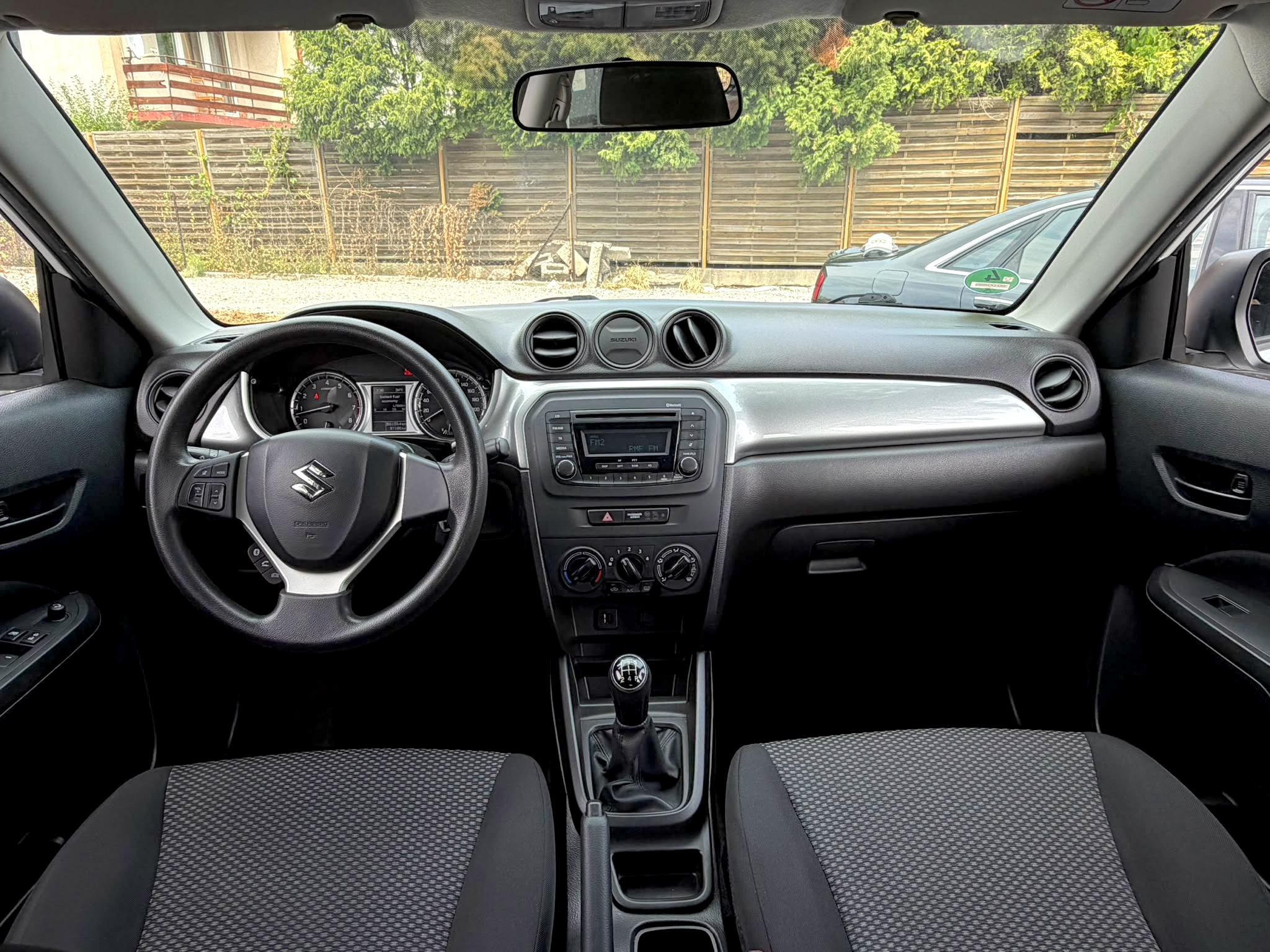 
Suzuki Vitara full									