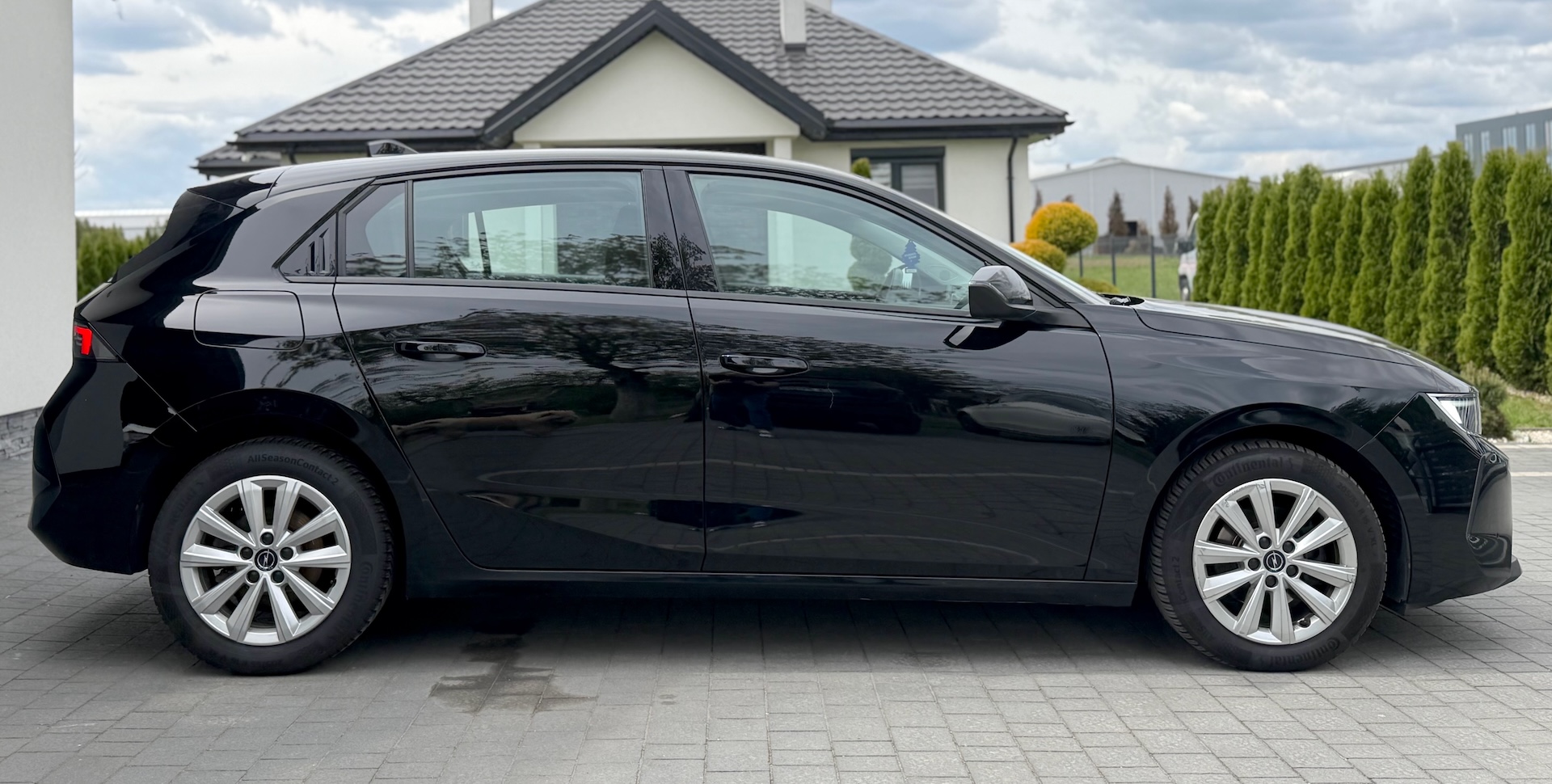 
Opel Astra L (hatchback) full									