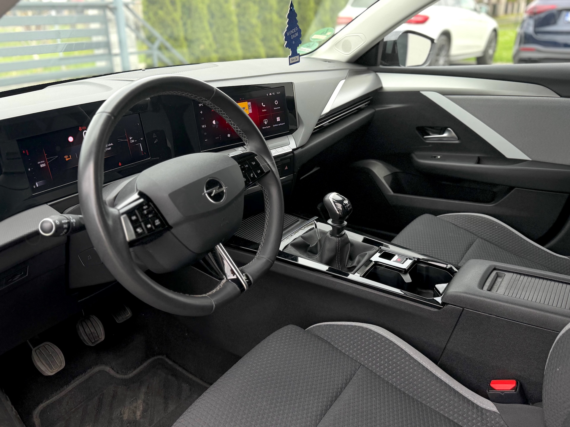 
Opel Astra L (hatchback) full									