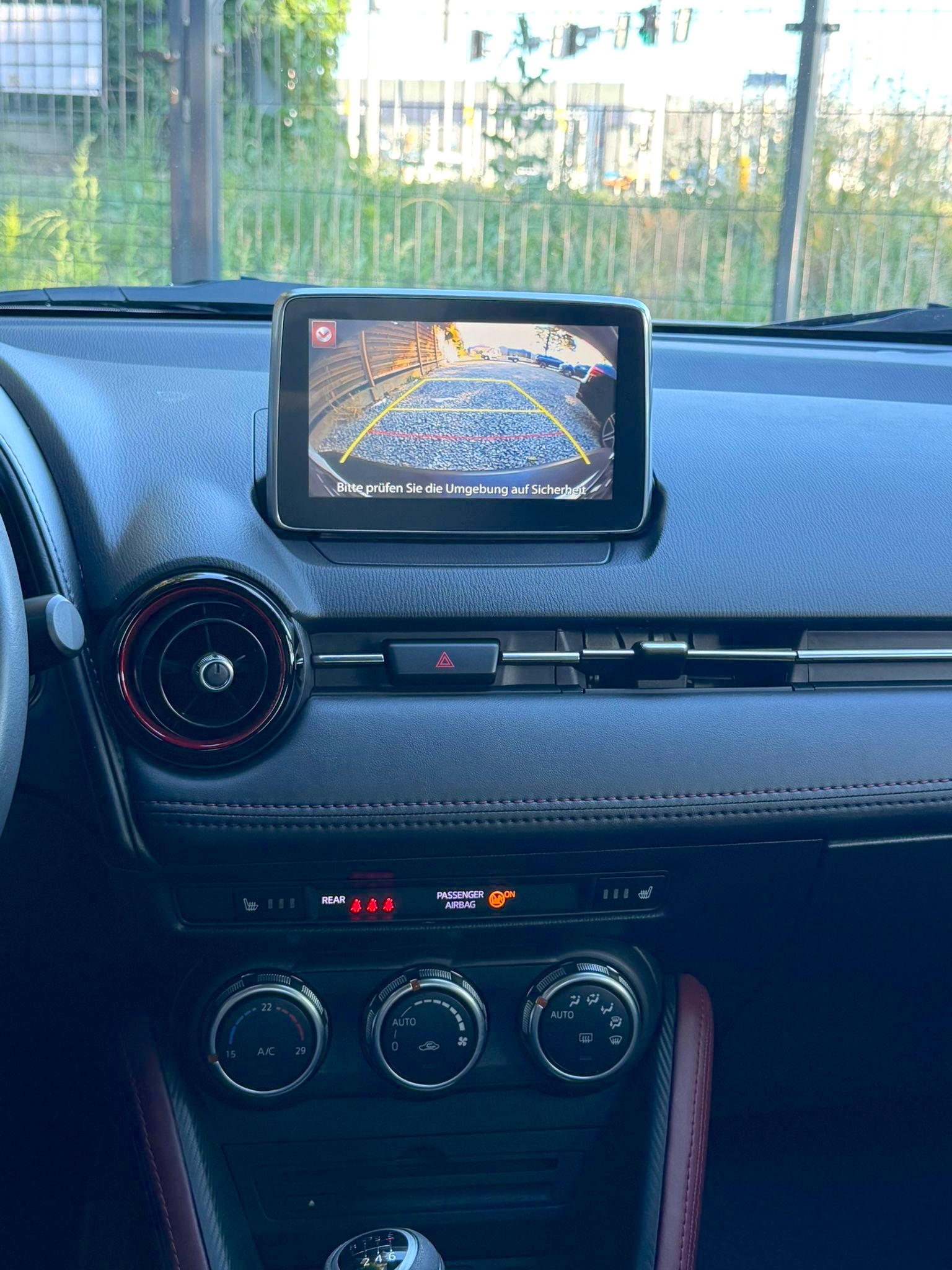 
Mazda CX-3 Skyactiv-D full									