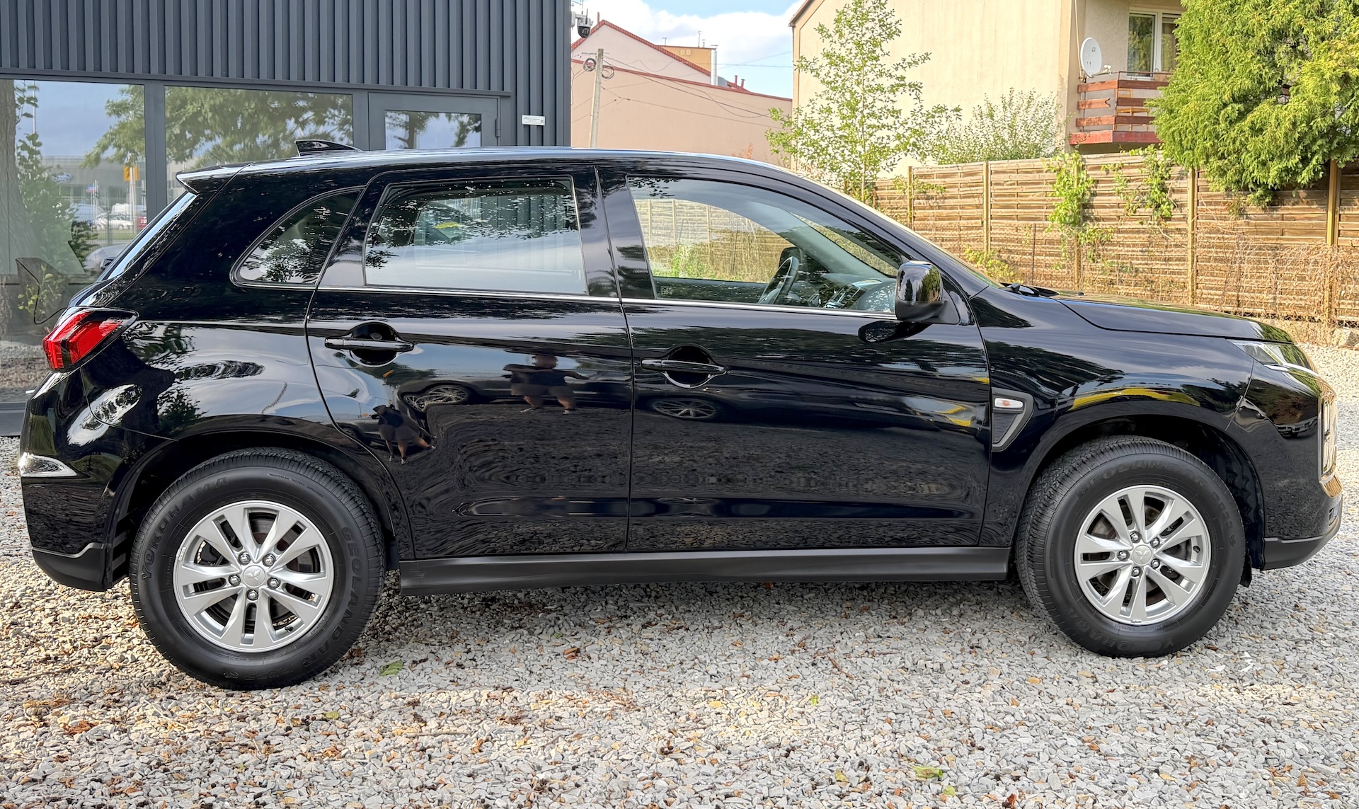 
Mitsubishi ASX full									