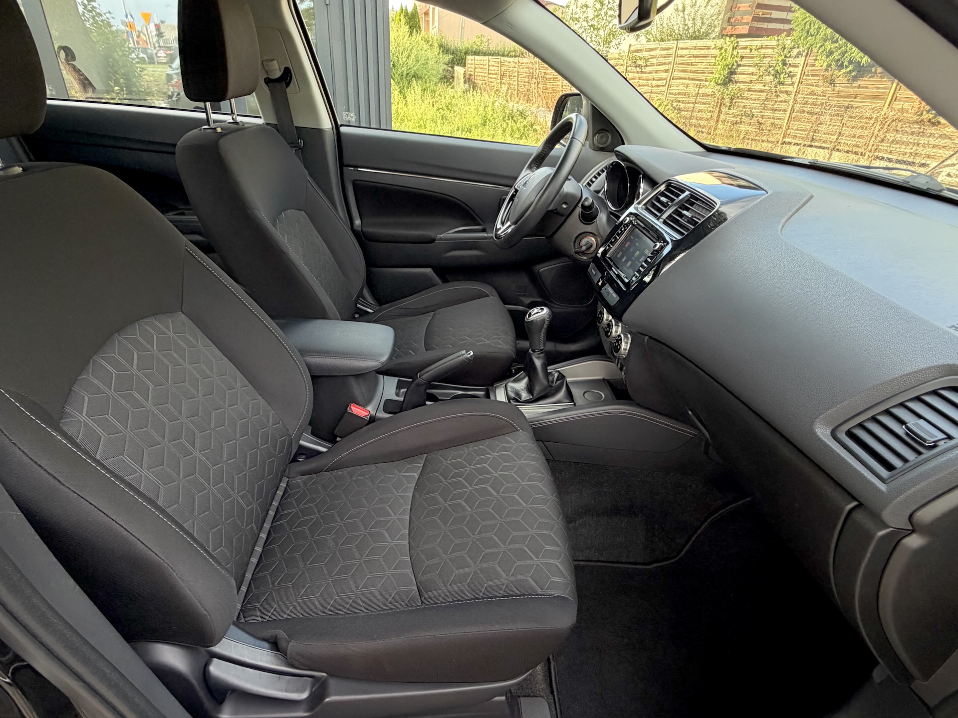 
Mitsubishi ASX full									