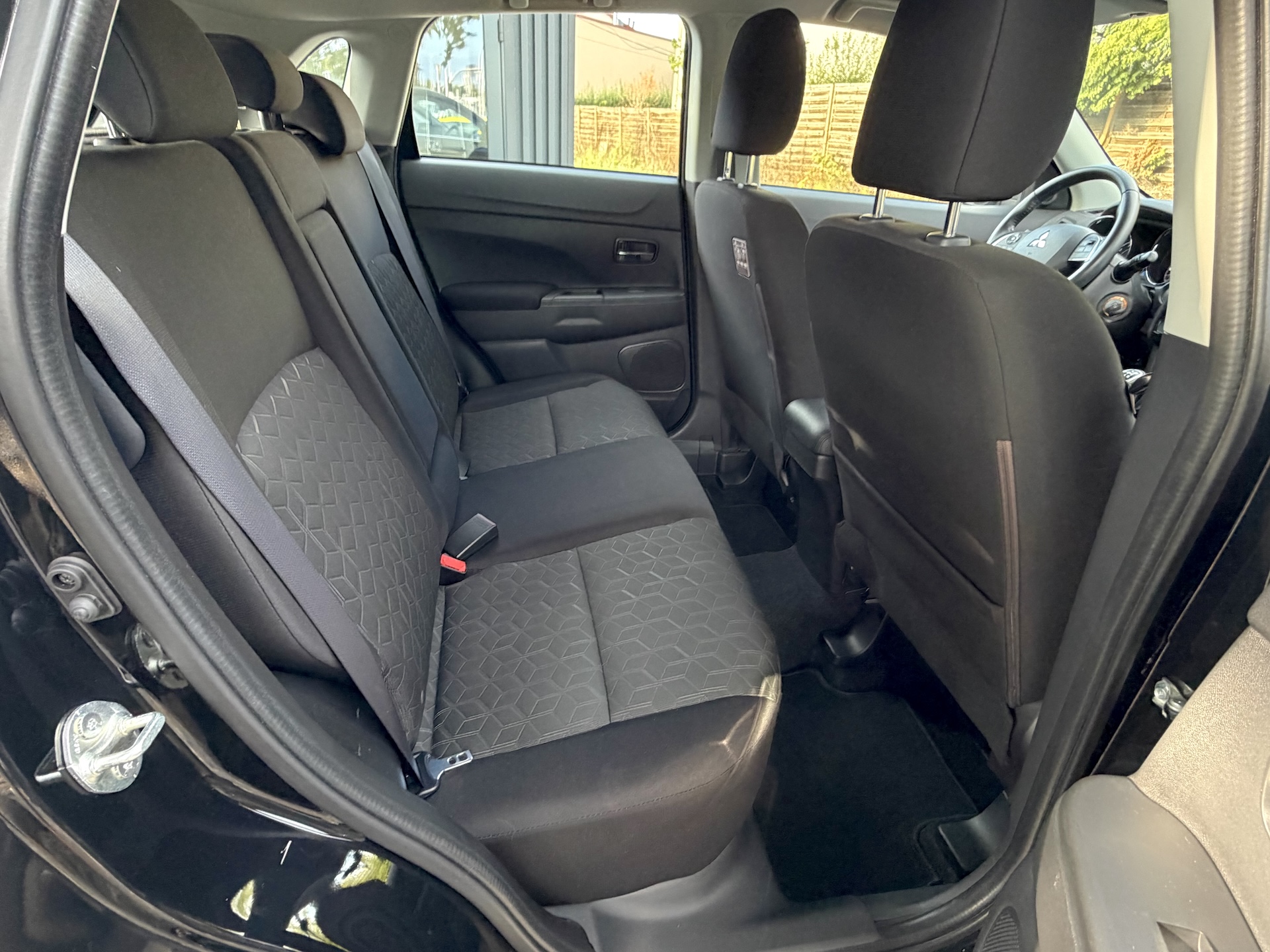 
Mitsubishi ASX full									