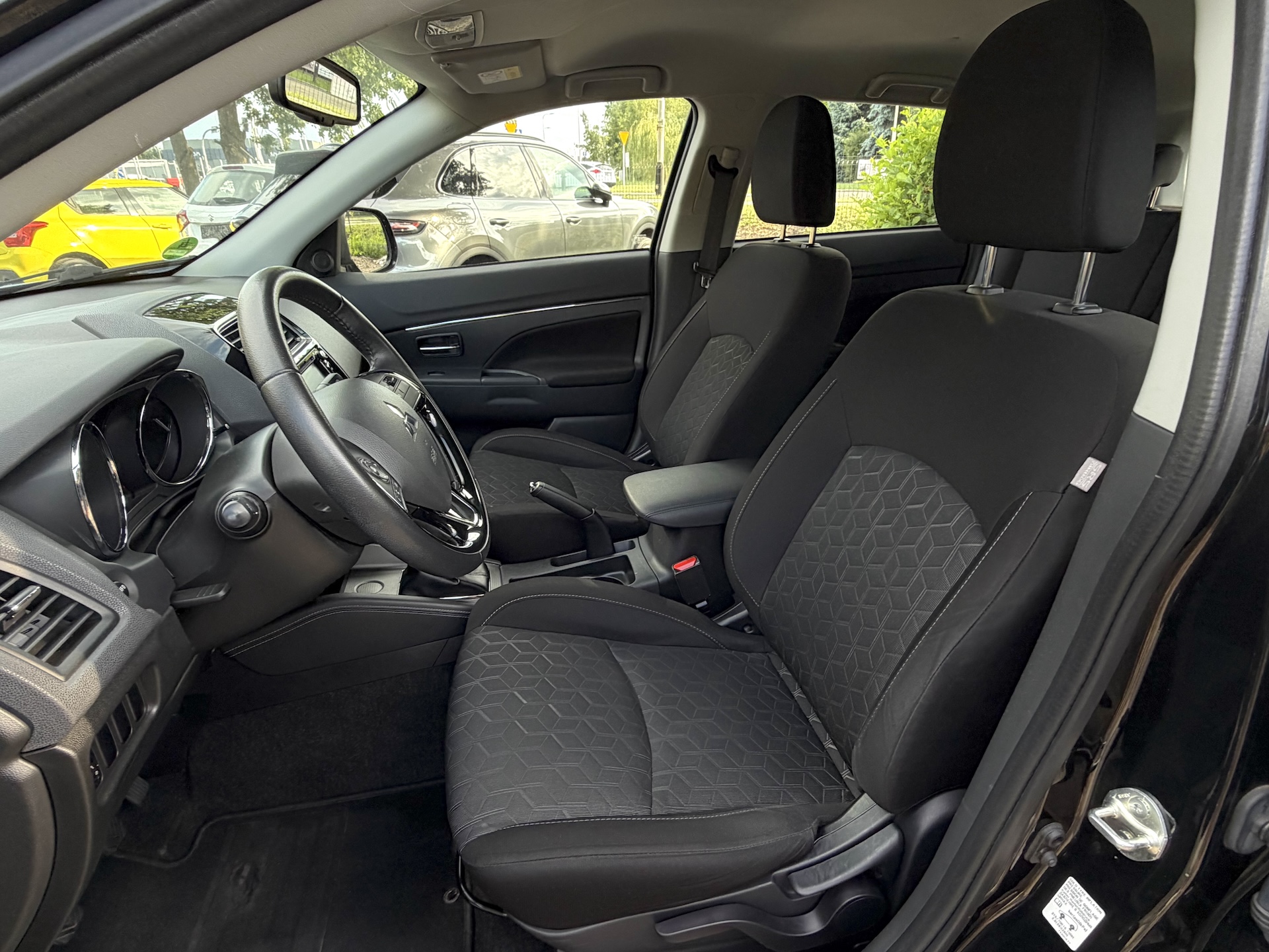 
Mitsubishi ASX full									