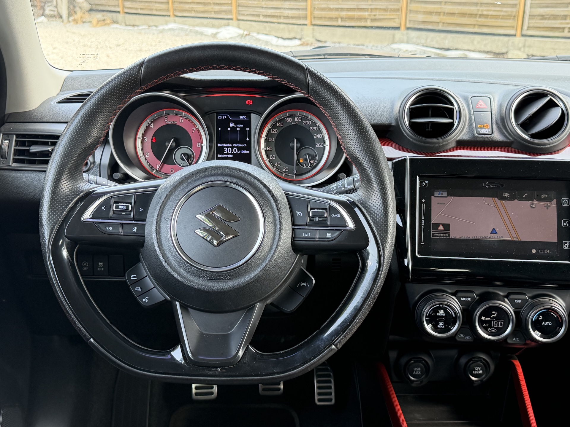 
Suzuki Swift Sport full									