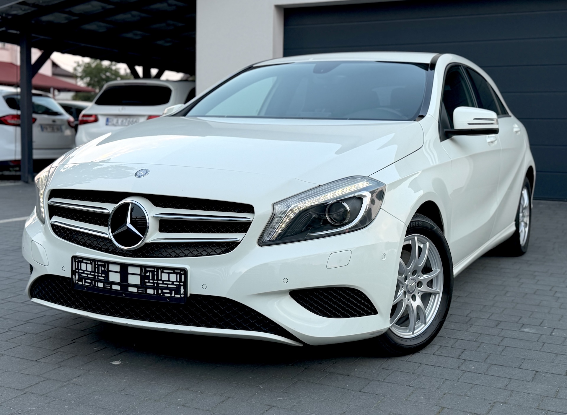
Mercedes-Benz A 180 (W176) full									
