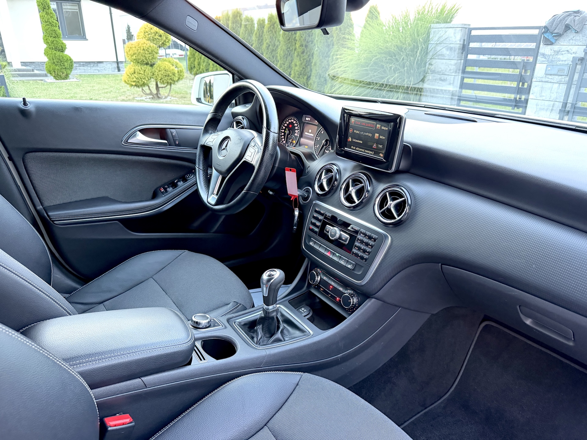
Mercedes-Benz A 180 (W176) full									