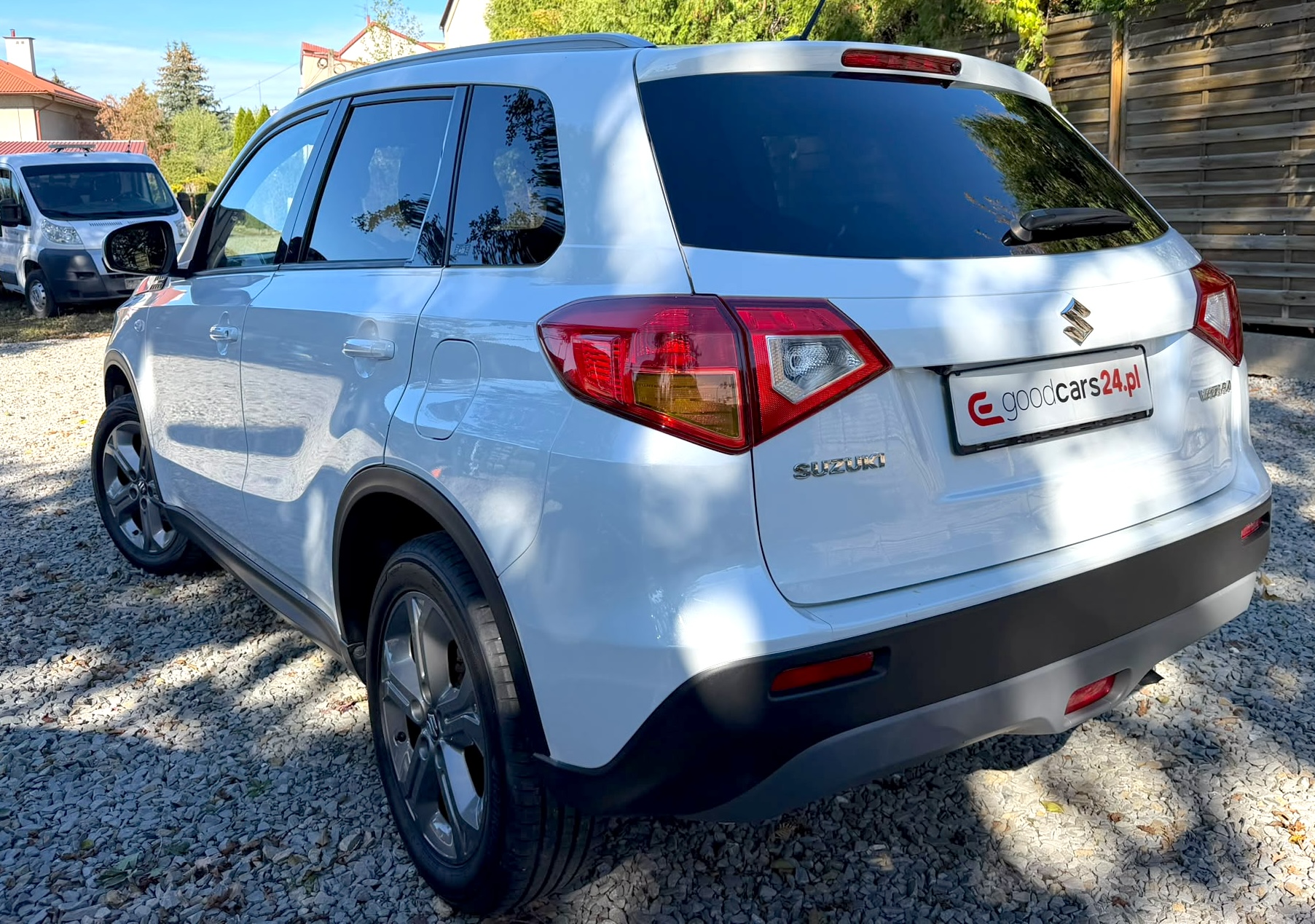 
Suzuki Vitara full									