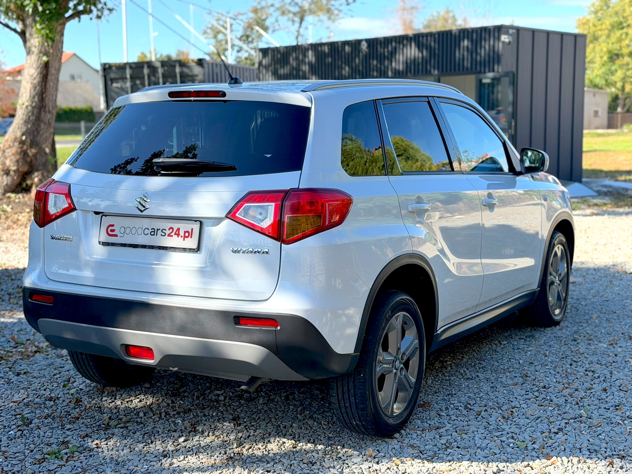 
Suzuki Vitara full									