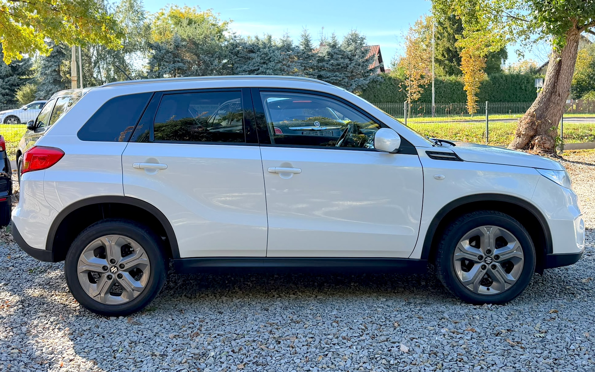 
Suzuki Vitara full									