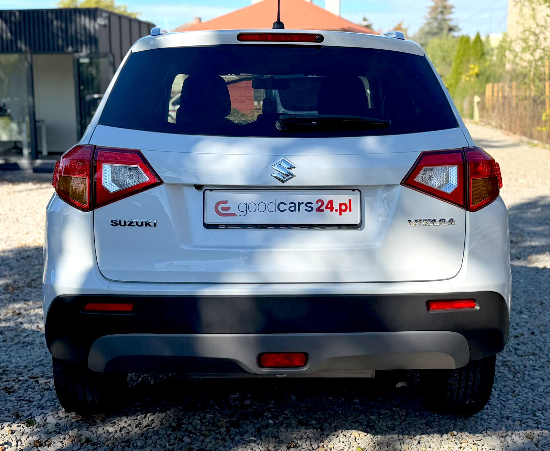 
Suzuki Vitara full									