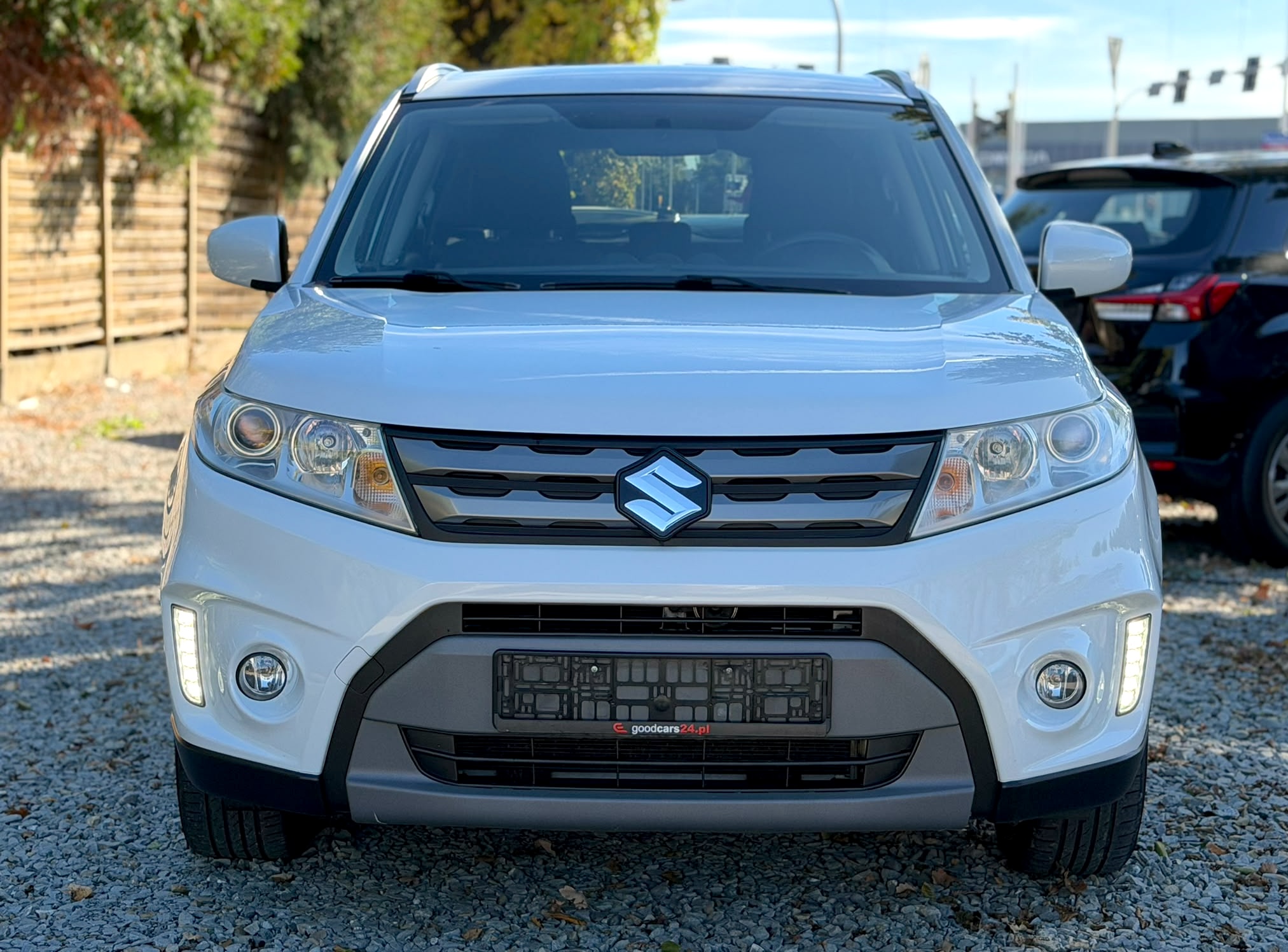 
Suzuki Vitara full									