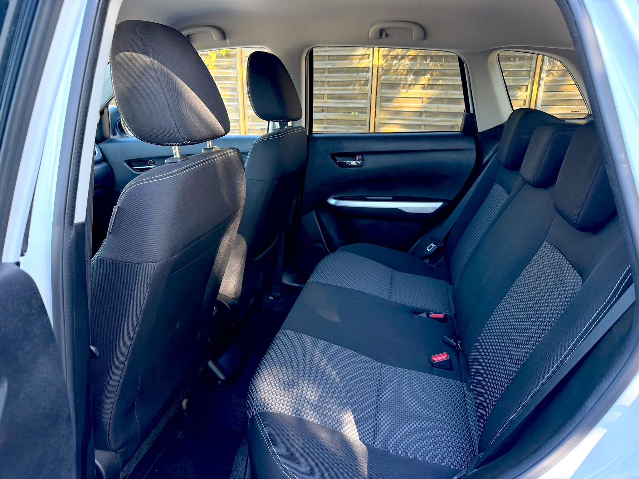 
Suzuki Vitara full									