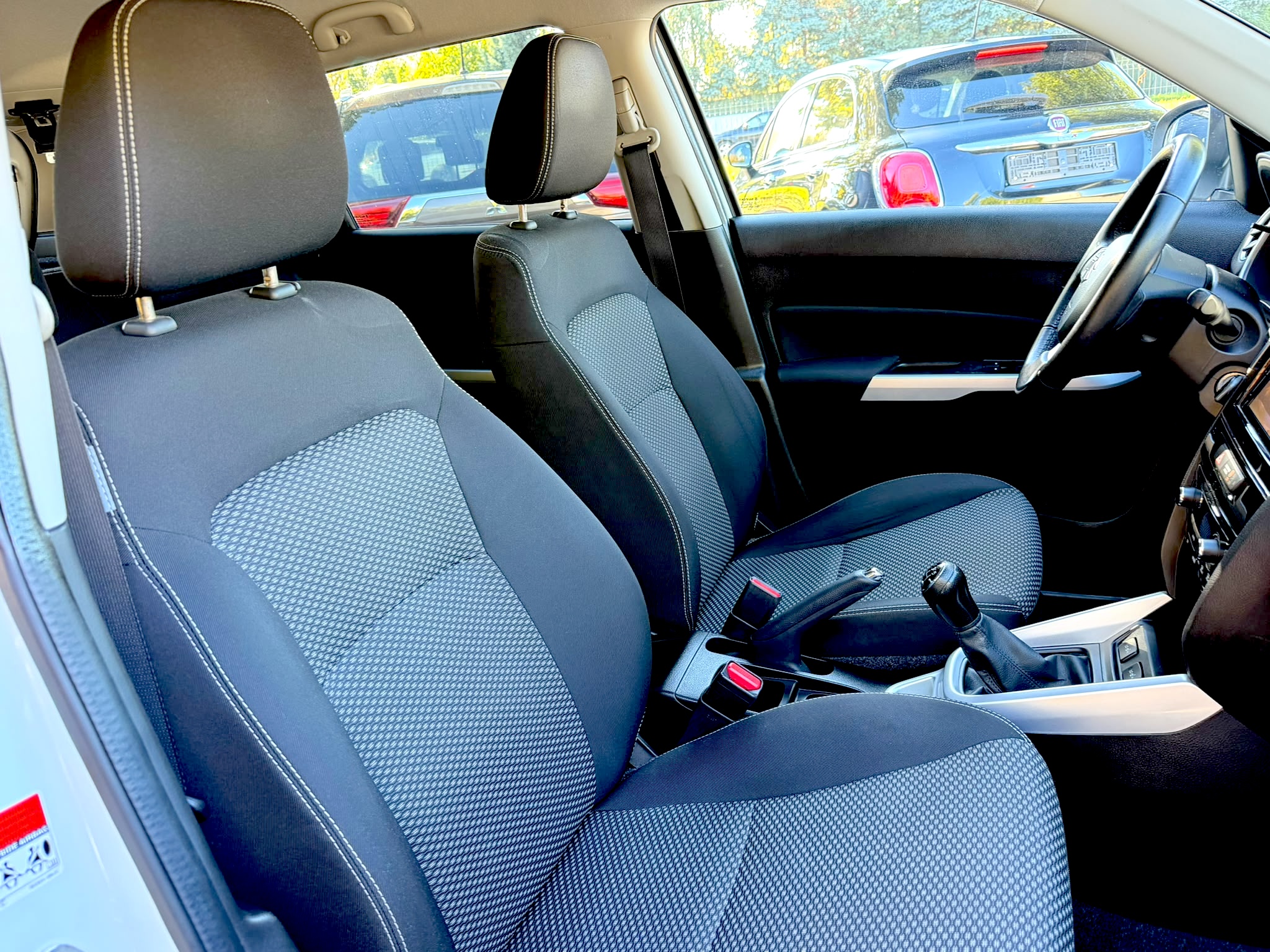 
Suzuki Vitara full									